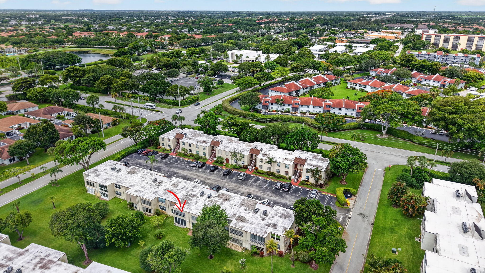 VILLAGES OF ORIOLE ABBEY CONDO - Residential