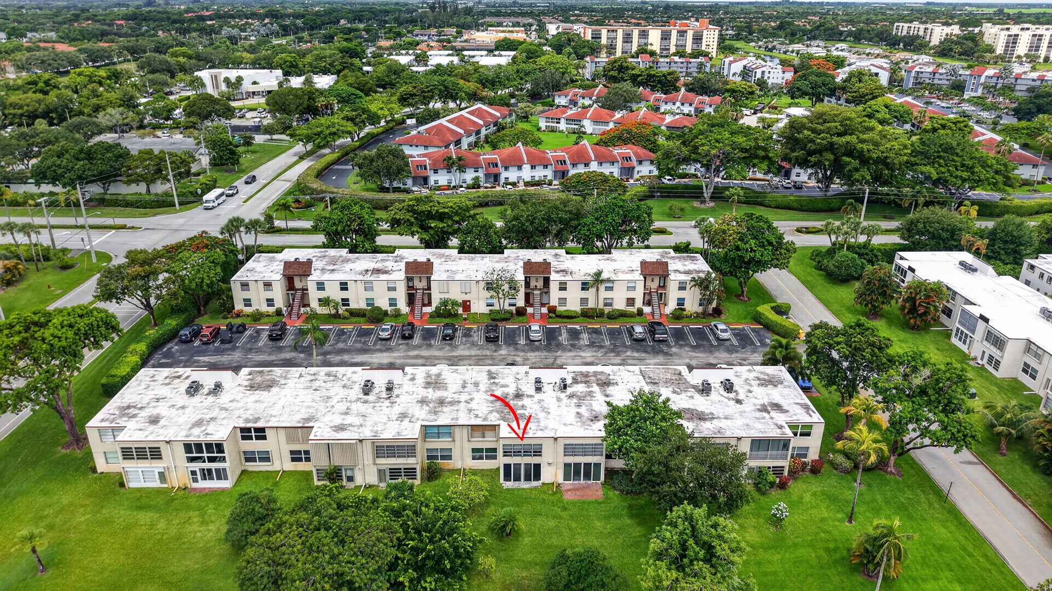 VILLAGES OF ORIOLE ABBEY CONDO - Residential