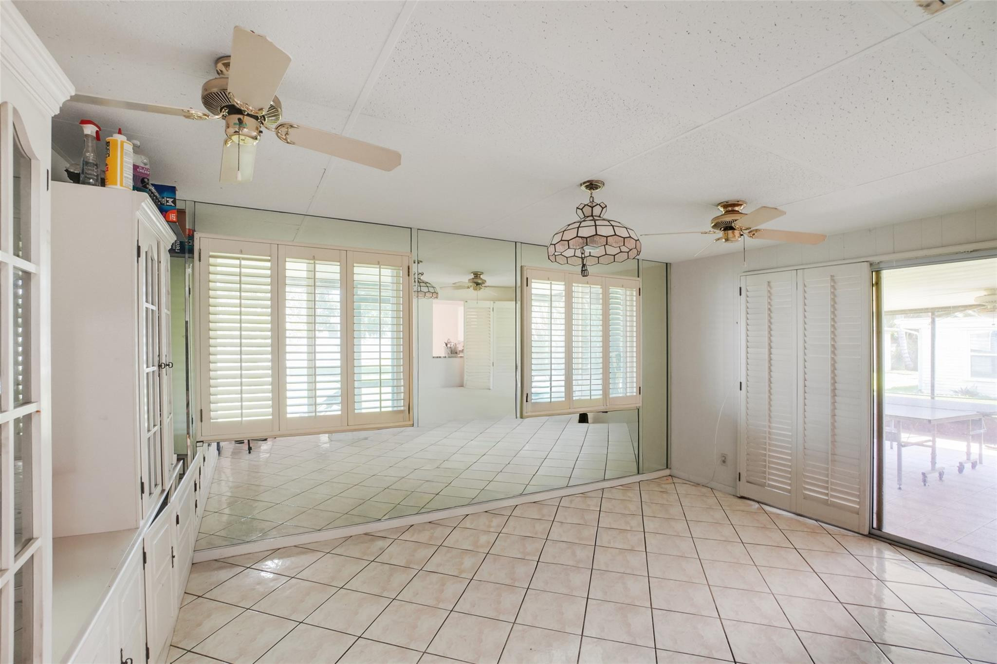 RIVER PARK UNIT 2 - Residential
