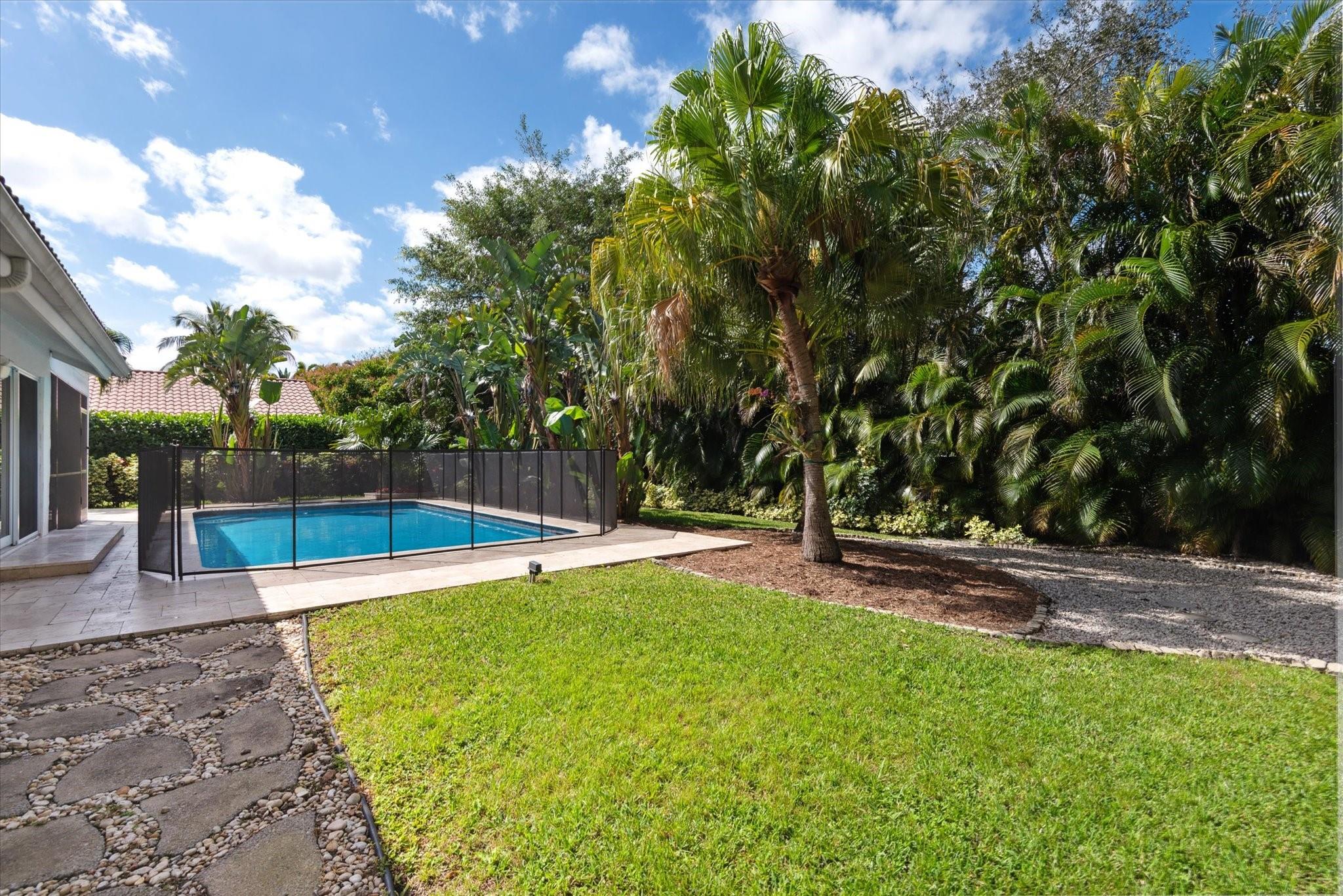 Bramalea Unicorp Boca Rat - Residential