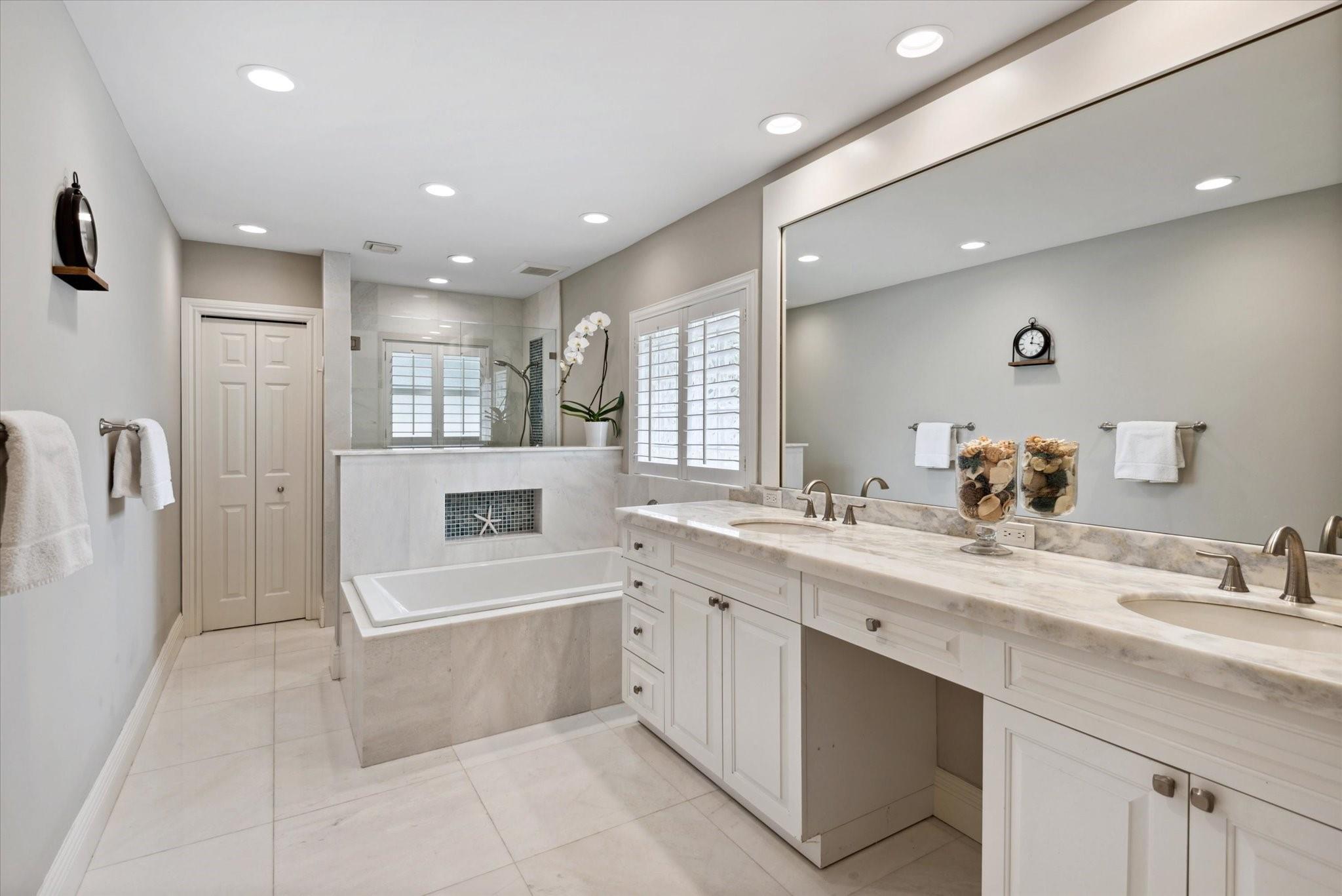 Bramalea Unicorp Boca Rat - Residential