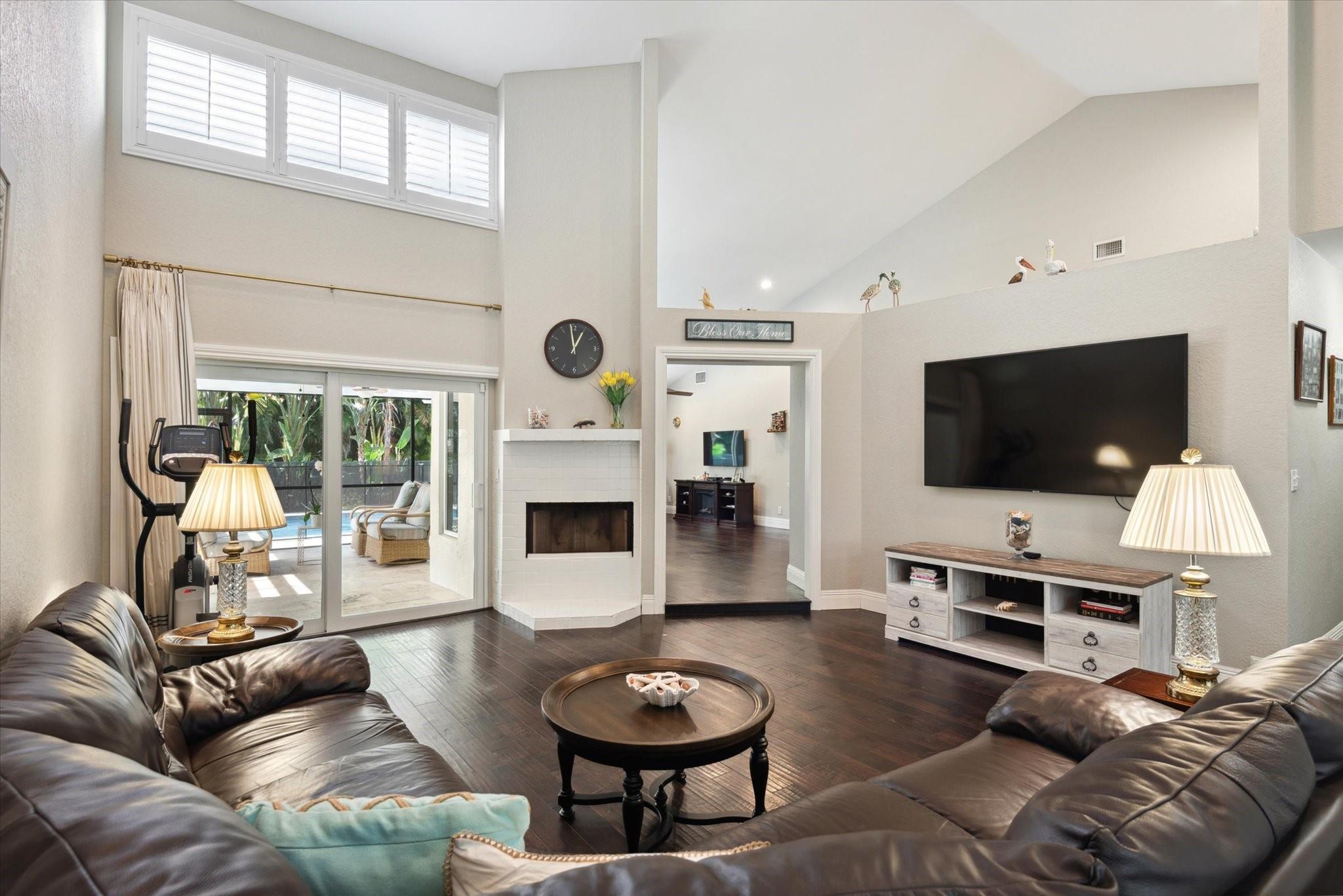 Bramalea Unicorp Boca Rat - Residential
