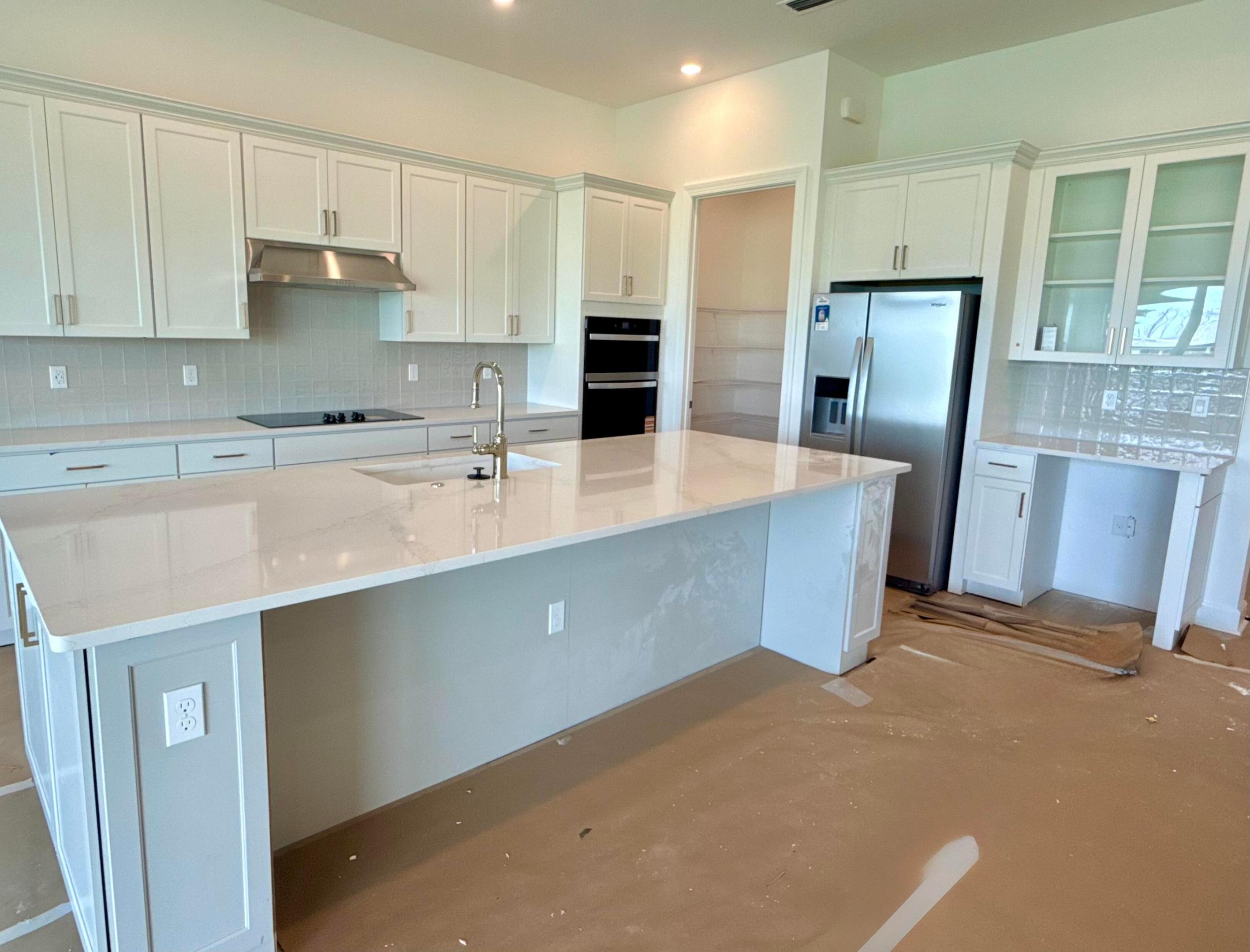 HIGHPOINTE - Residential