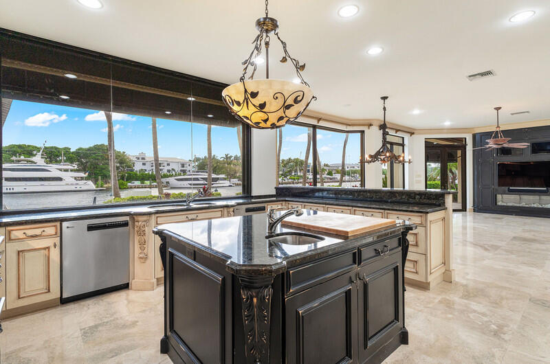 LAKE PLACID ISLES - Residential