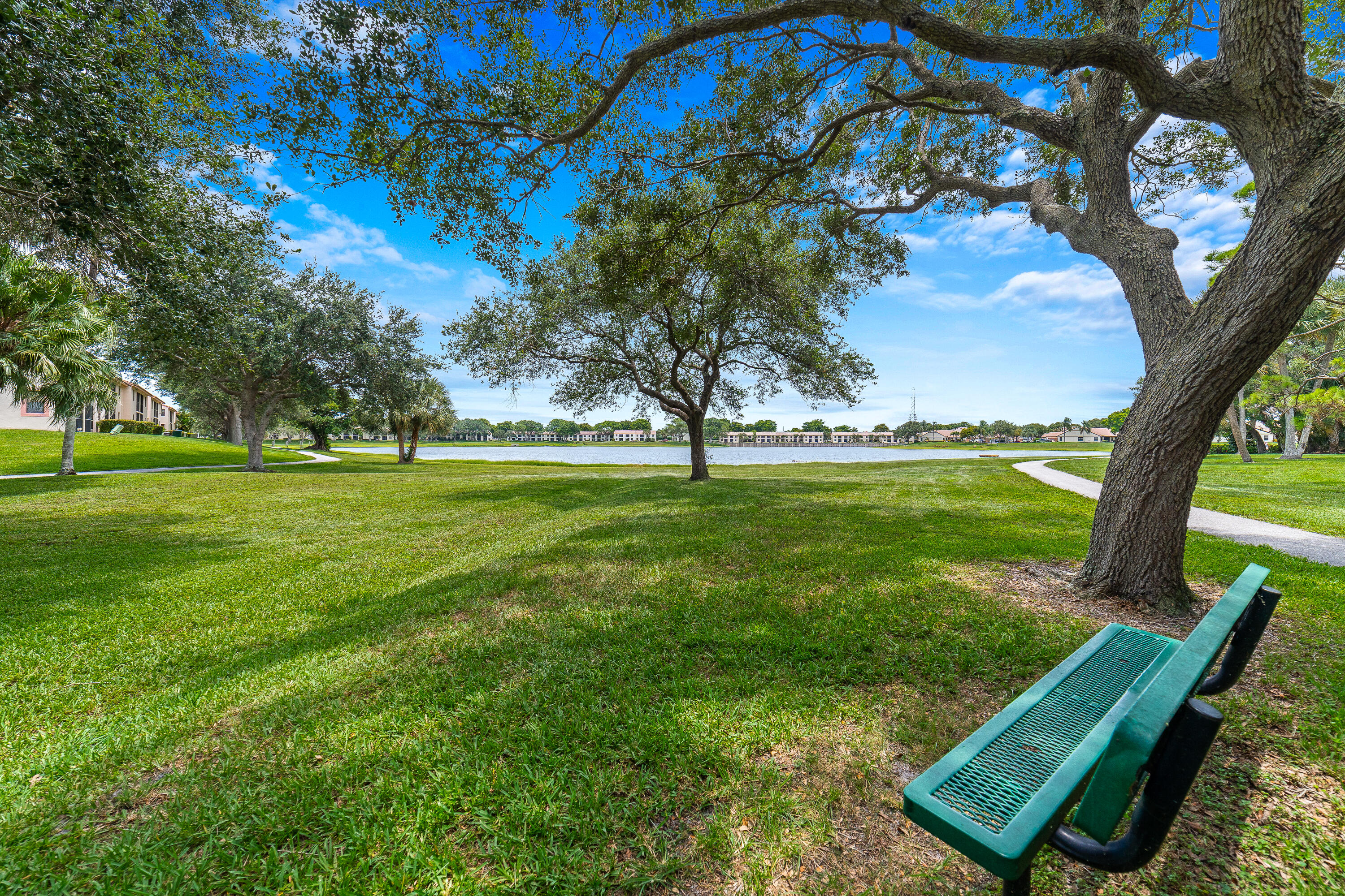 LAKE WINDWOOD CONDO - Residential Lease