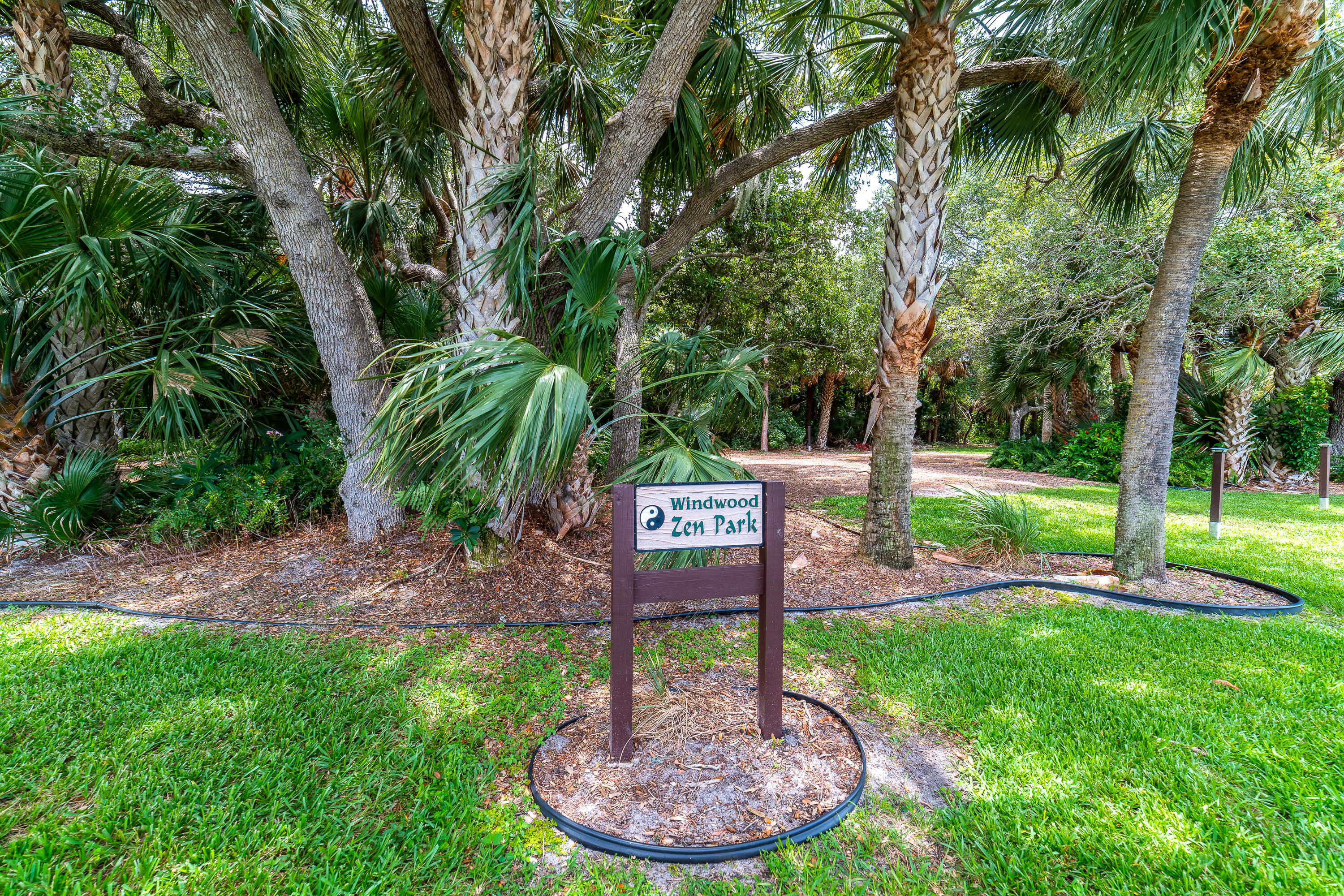 LAKE WINDWOOD CONDO - Residential Lease