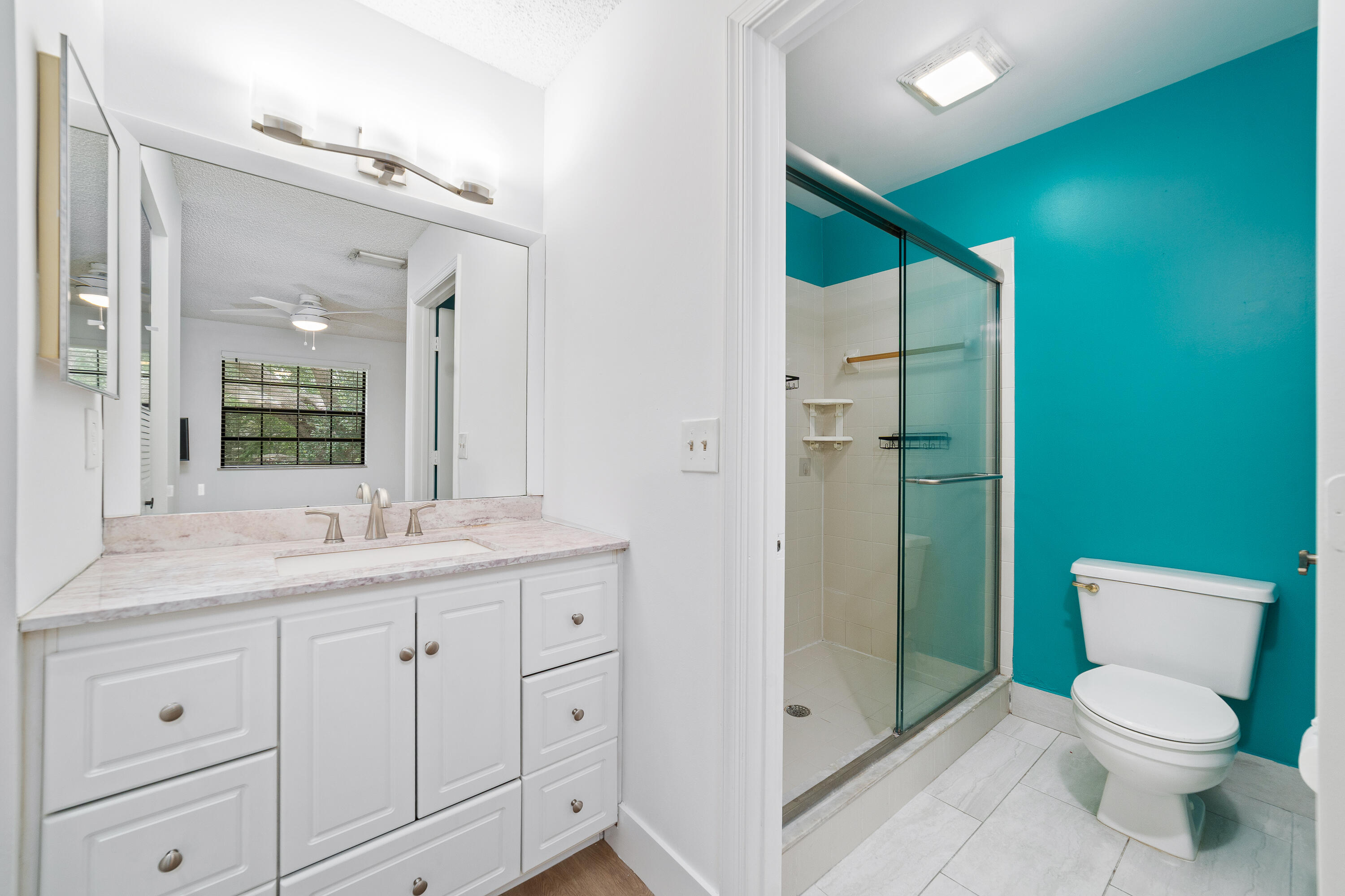 LAKE WINDWOOD CONDO - Residential Lease