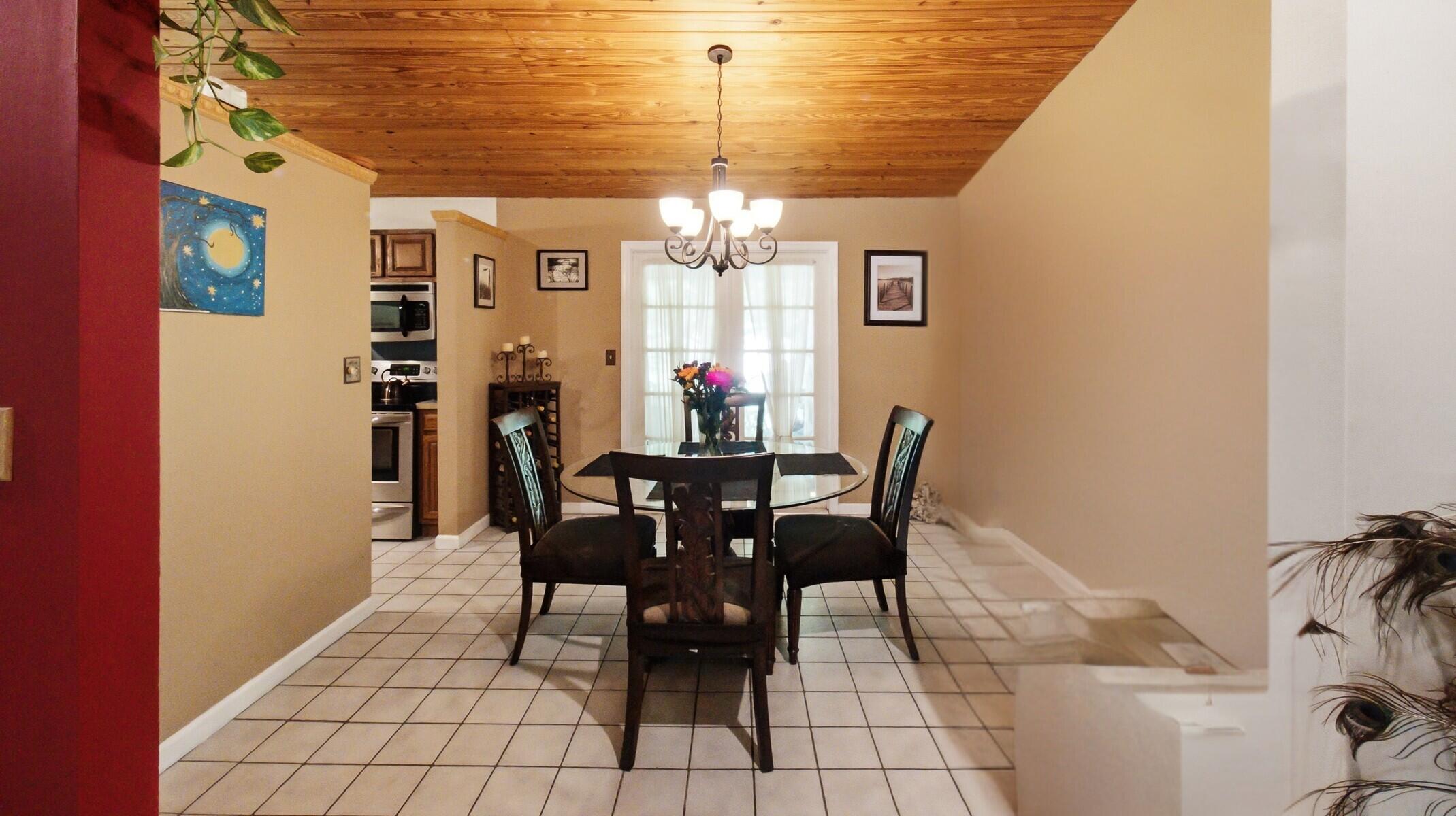 D & M ACRES - Residential