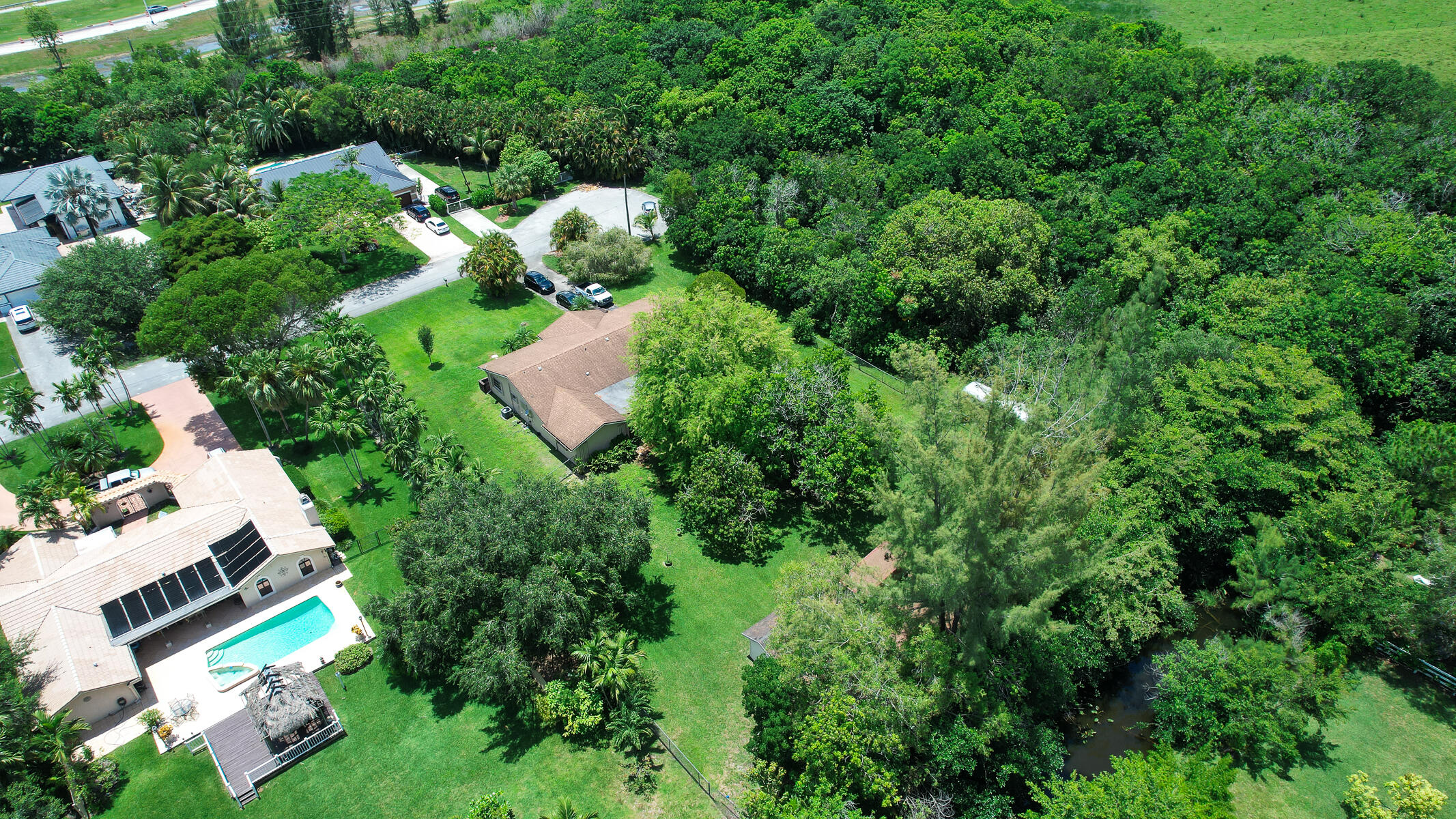 D & M ACRES - Residential