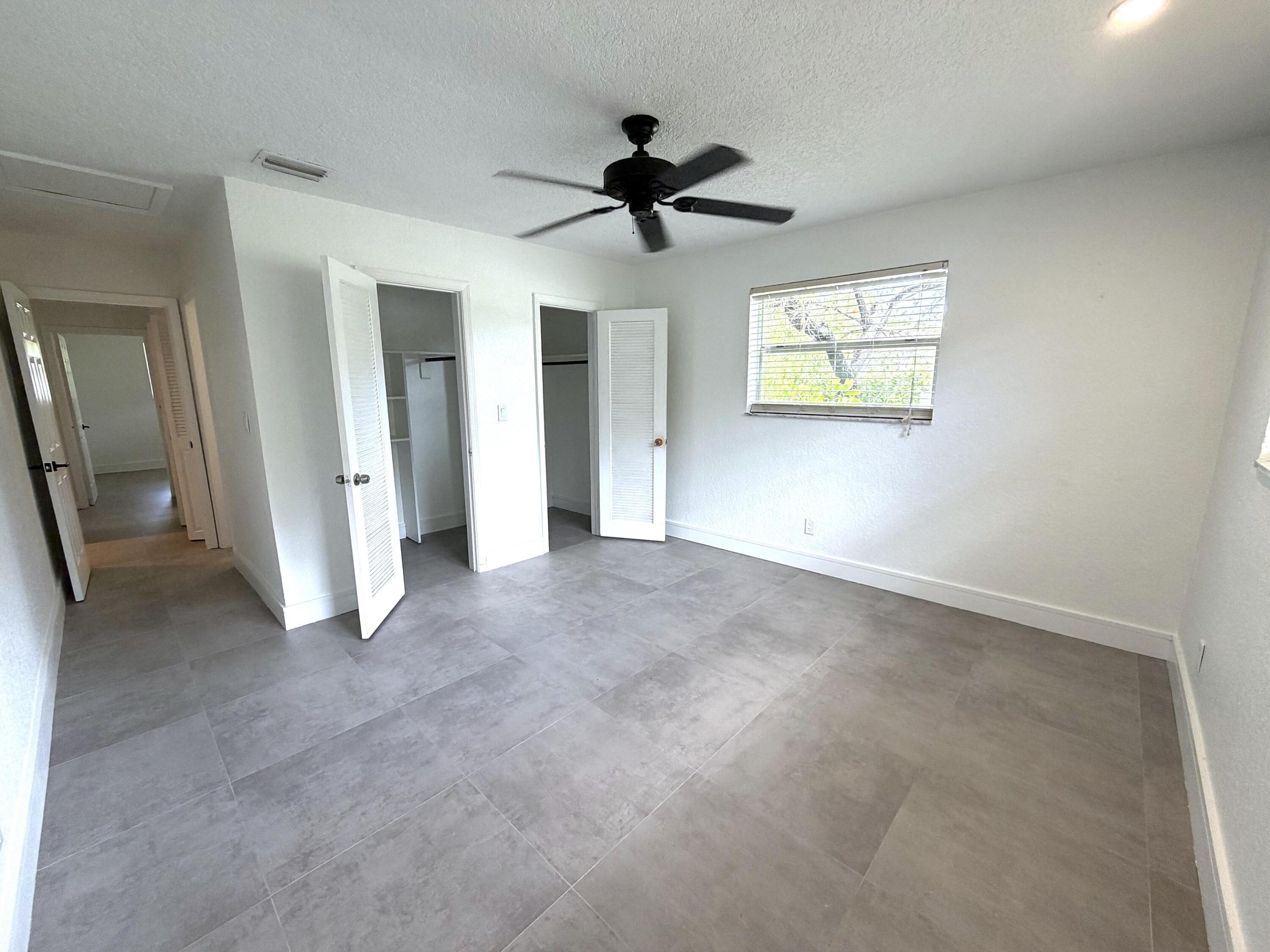THE DELLS - Residential Lease