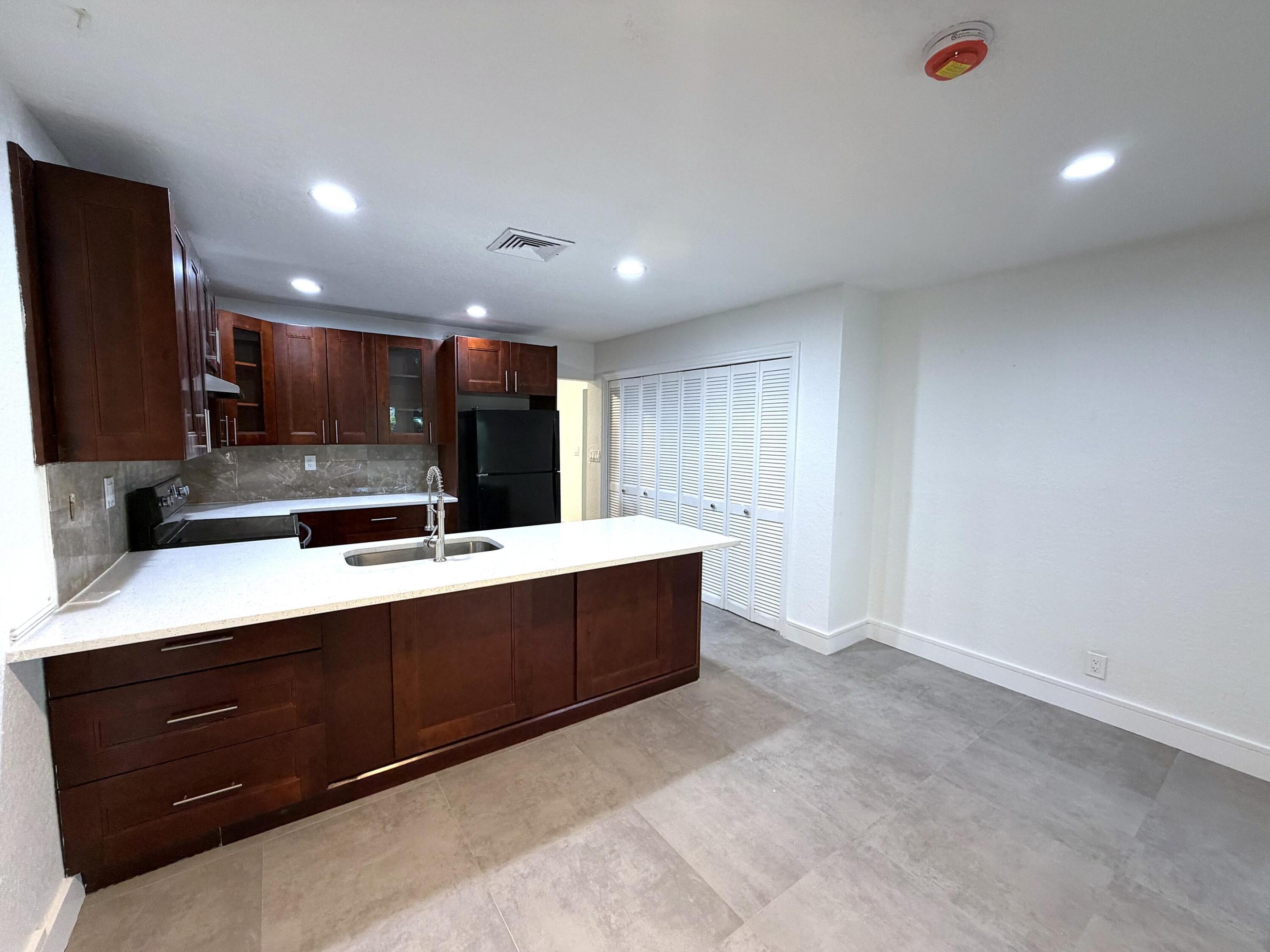 THE DELLS - Residential Lease