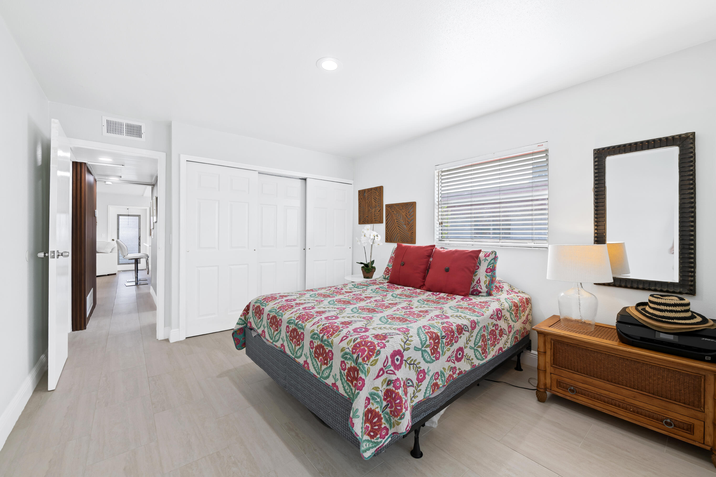 KINGS POINT SEVILLE CONDOS - Residential Lease