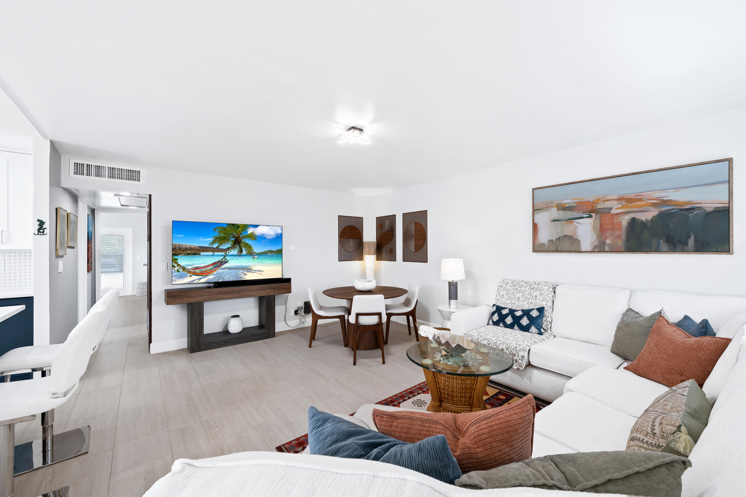 KINGS POINT SEVILLE CONDOS - Residential Lease