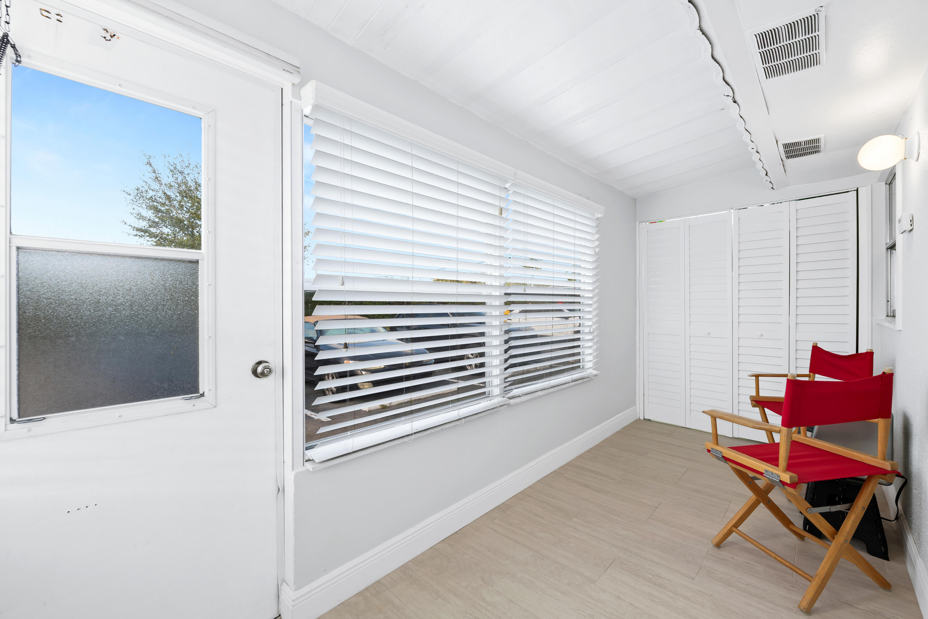 KINGS POINT SEVILLE CONDOS - Residential Lease