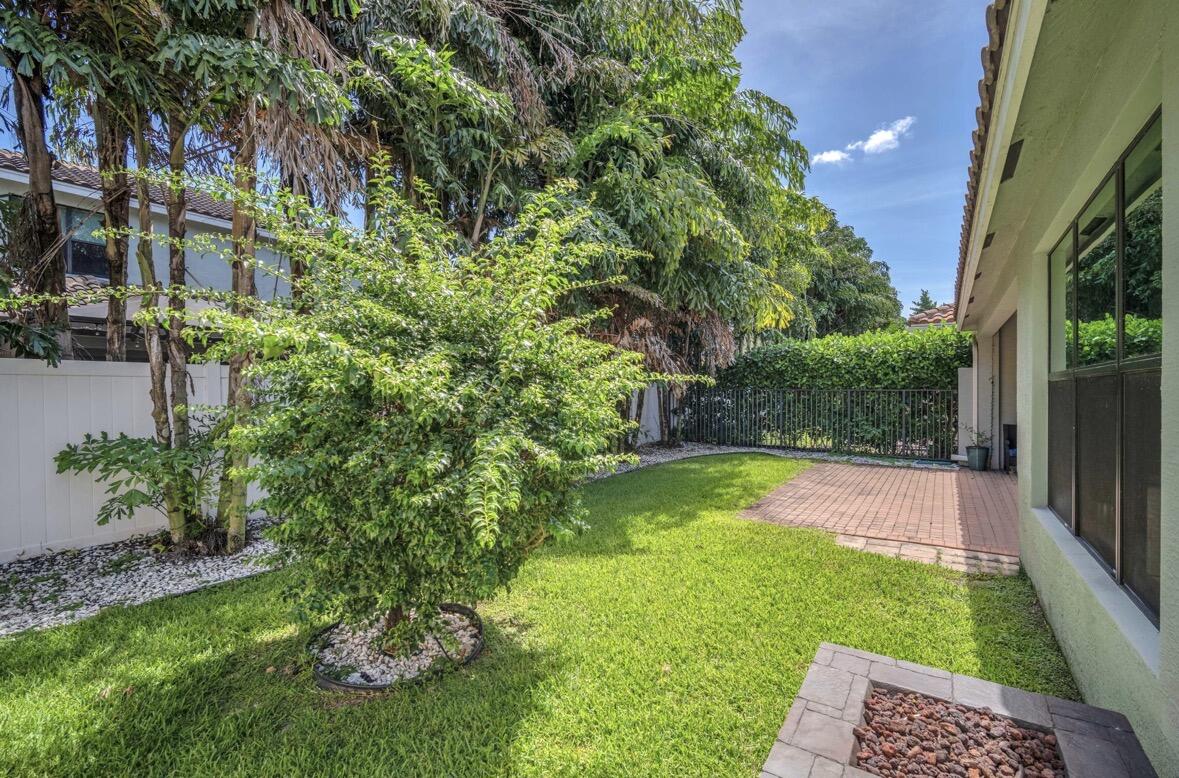 ATLANTIC COMMONS PL 5 - Residential