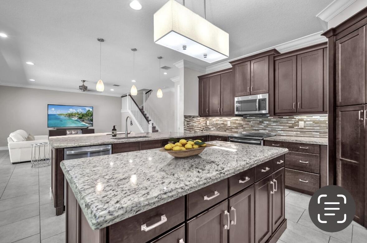 ATLANTIC COMMONS PL 5 - Residential