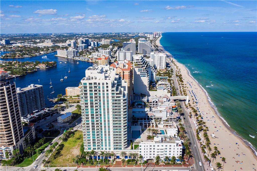 Las Olas Beach Club - Residential