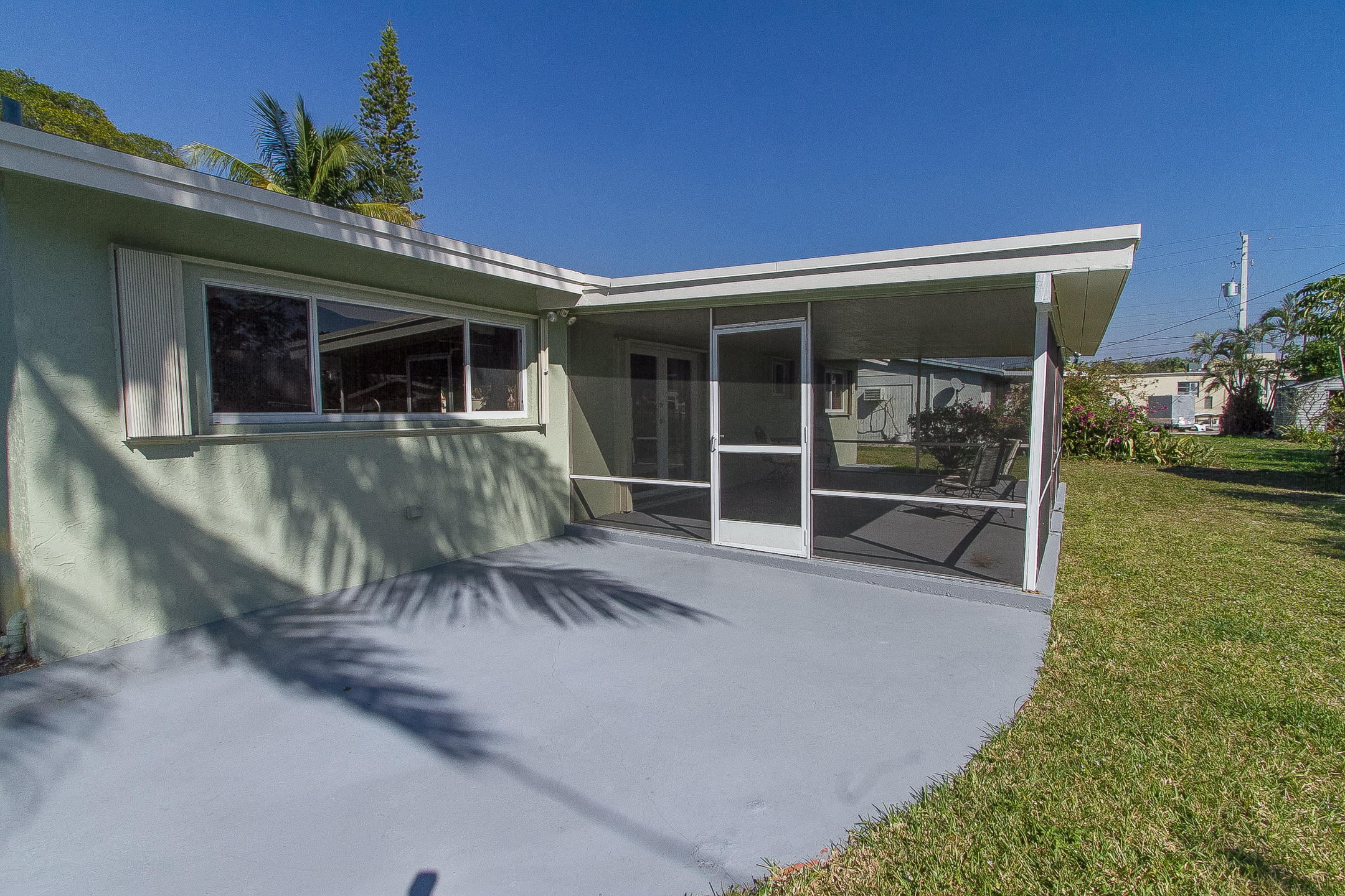 SPANISH VILLAGE - Residential Lease