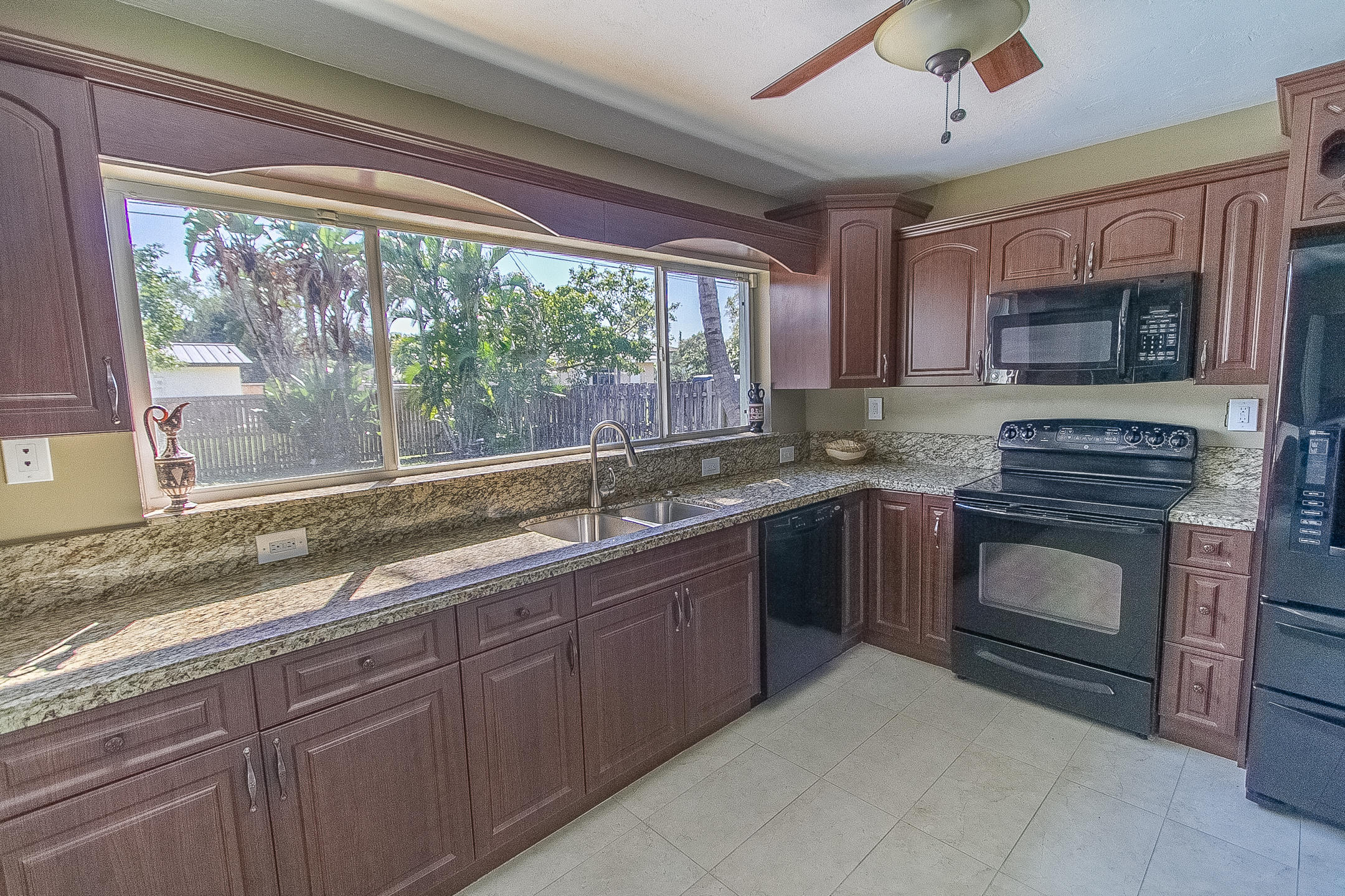 SPANISH VILLAGE - Residential Lease
