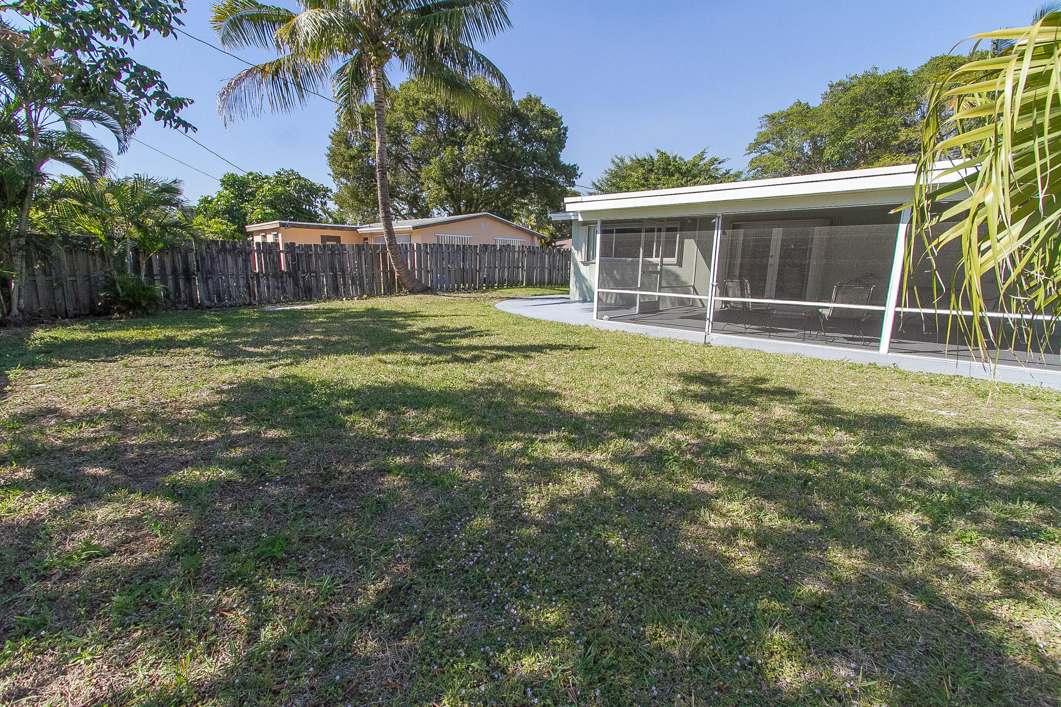 SPANISH VILLAGE - Residential Lease