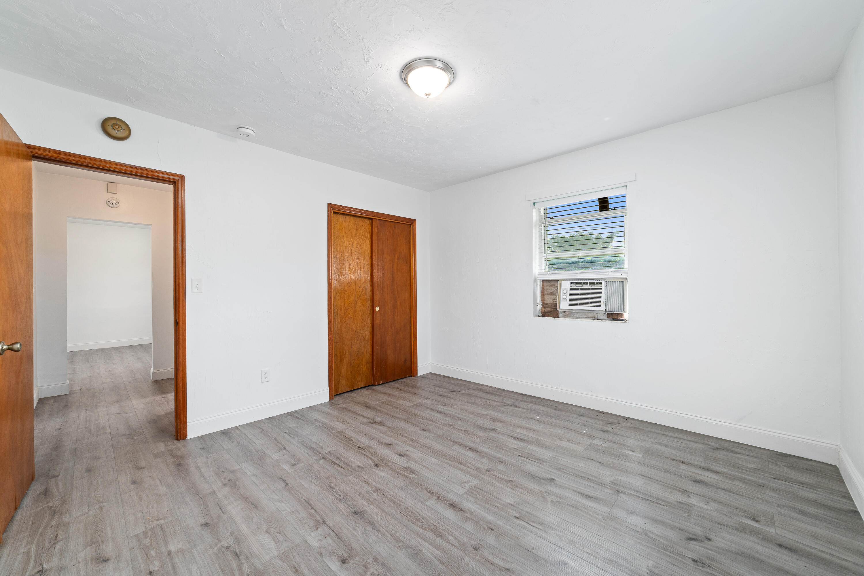 OAK PARK SUB - Residential