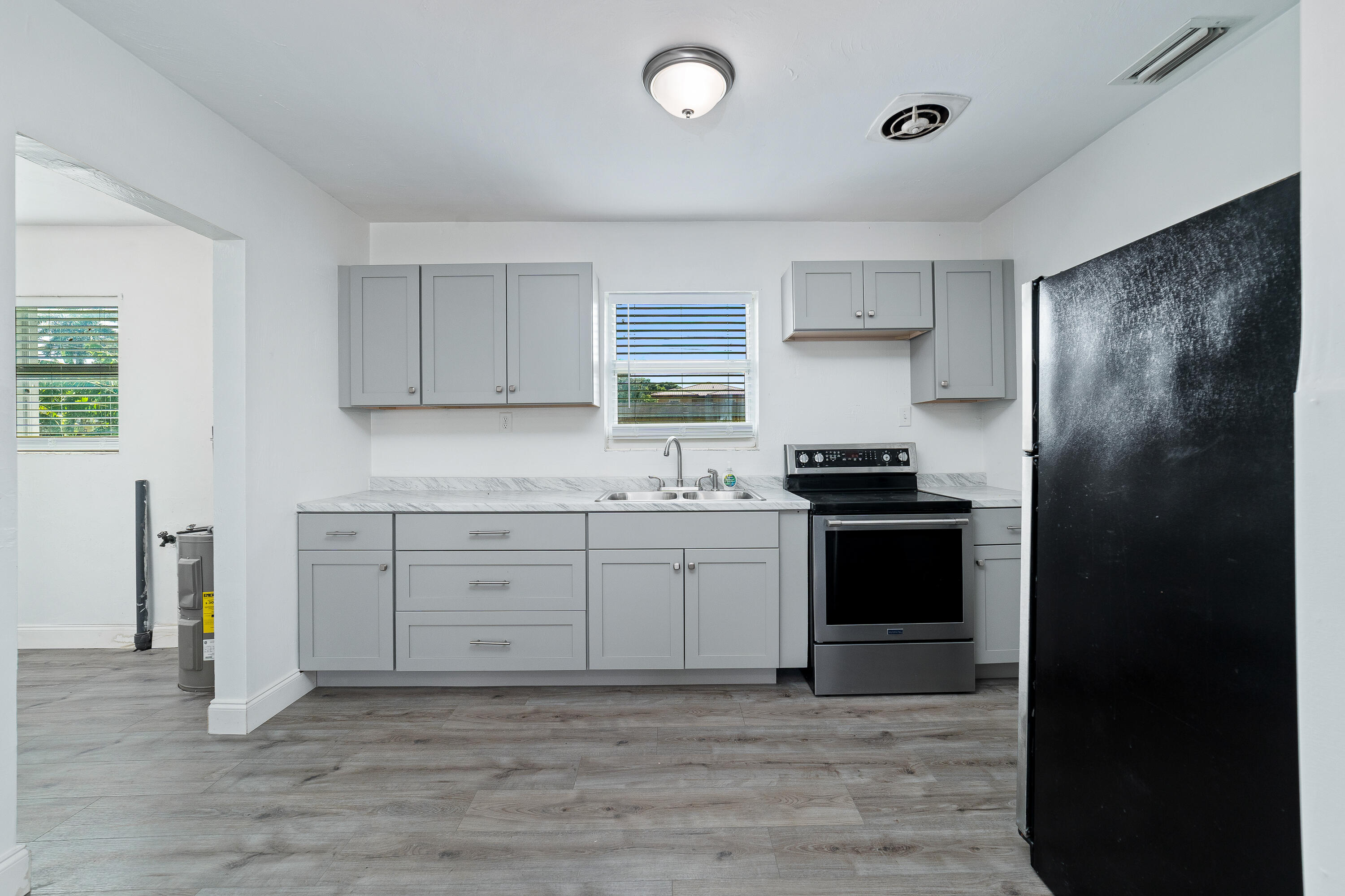 OAK PARK SUB - Residential