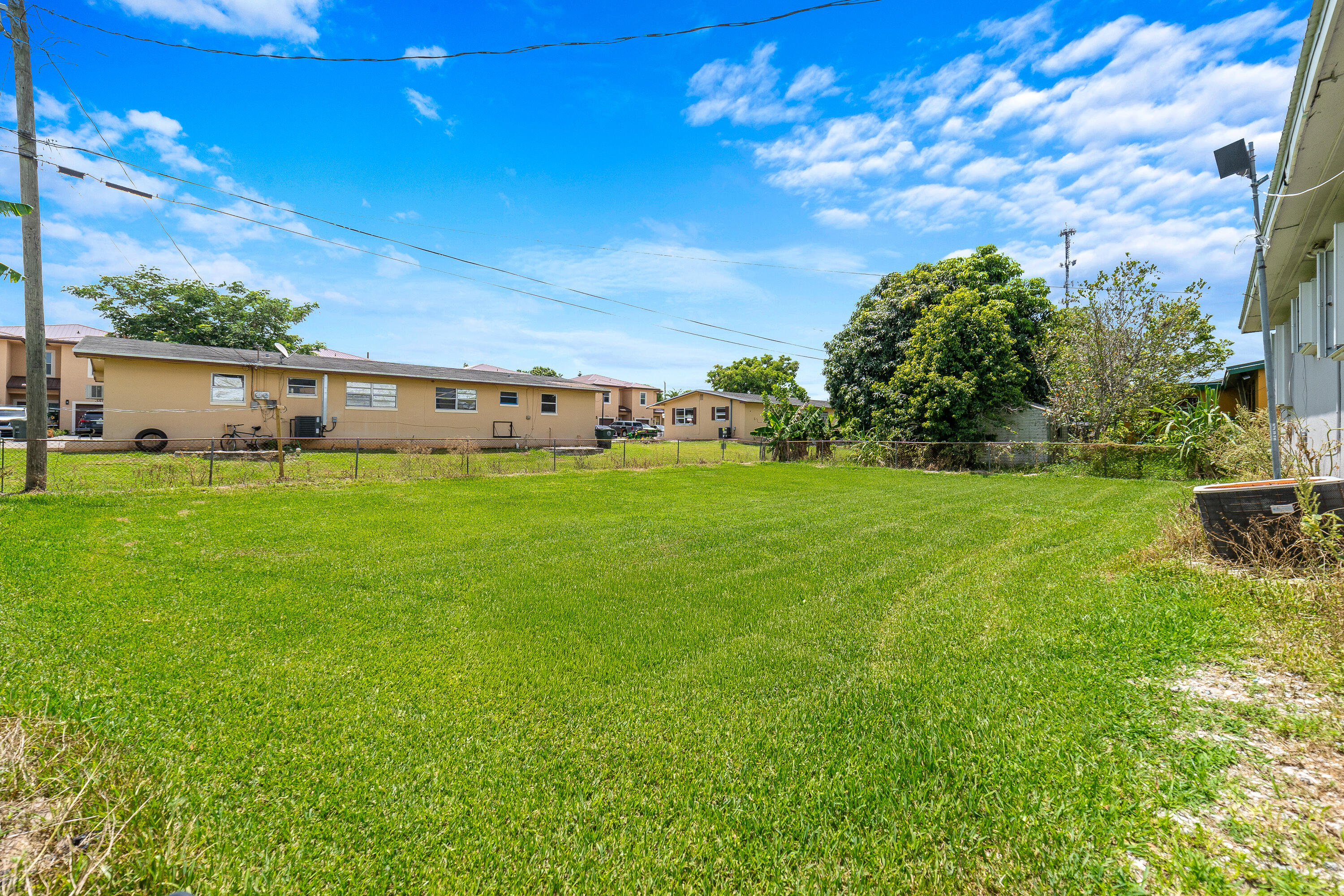 OAK PARK SUB - Residential