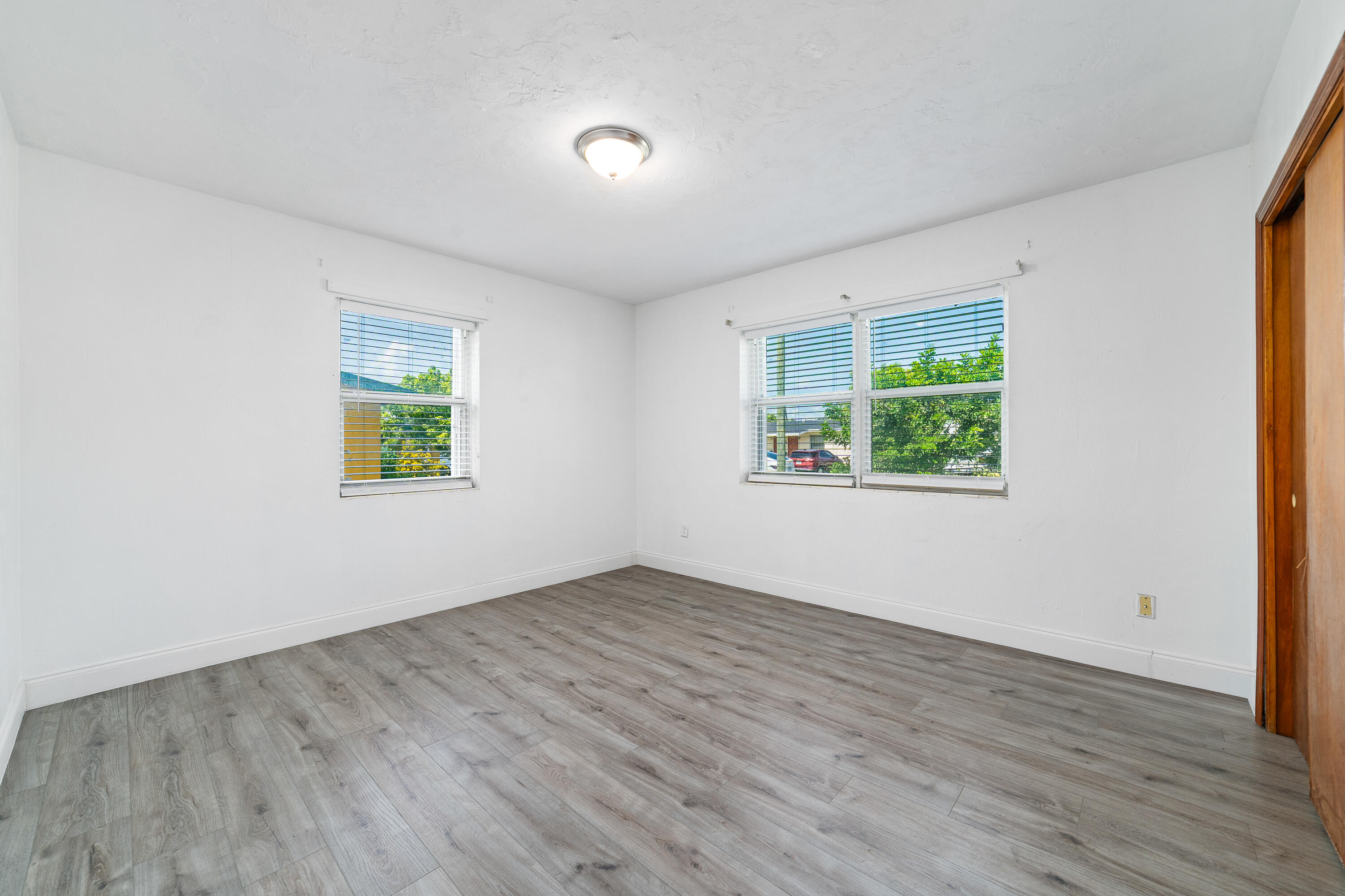 OAK PARK SUB - Residential