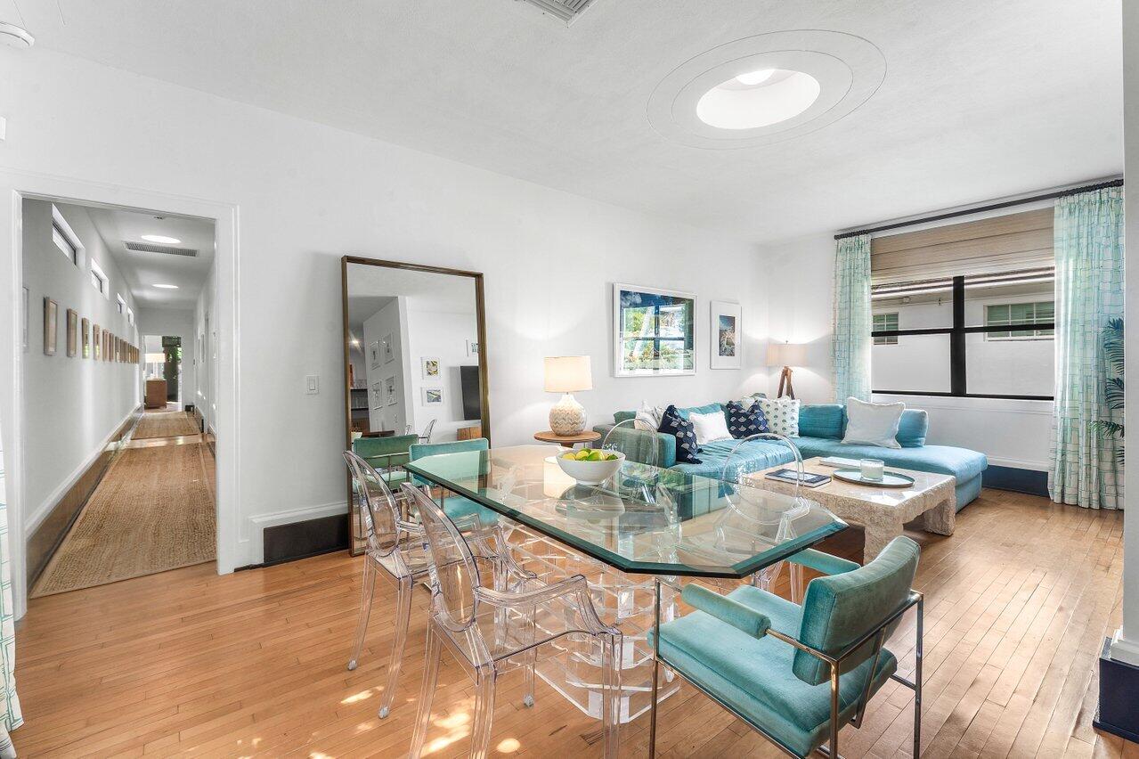 ROYAL PARK - Residential Lease