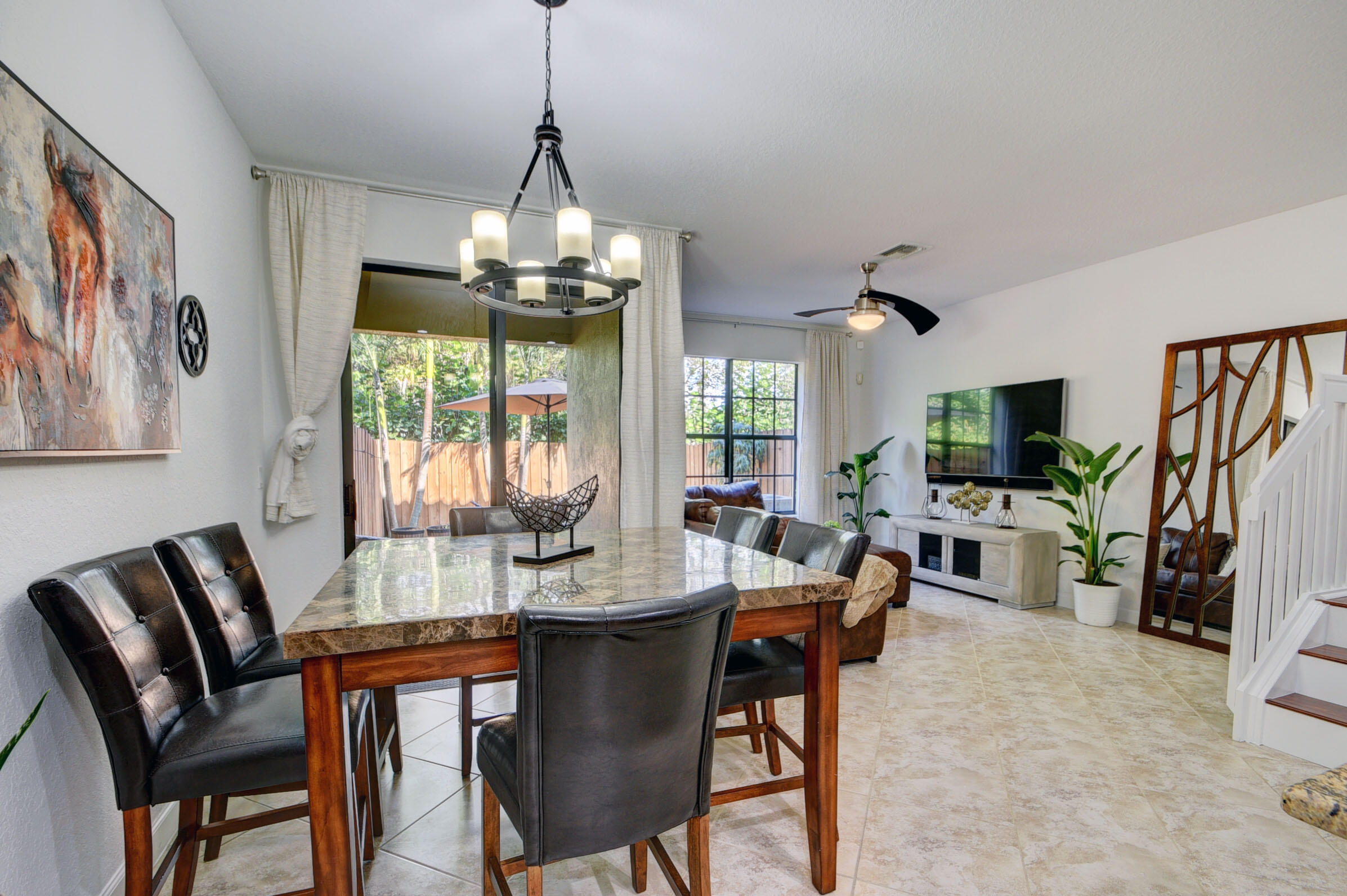 WELLINGTON PARC - Residential Lease