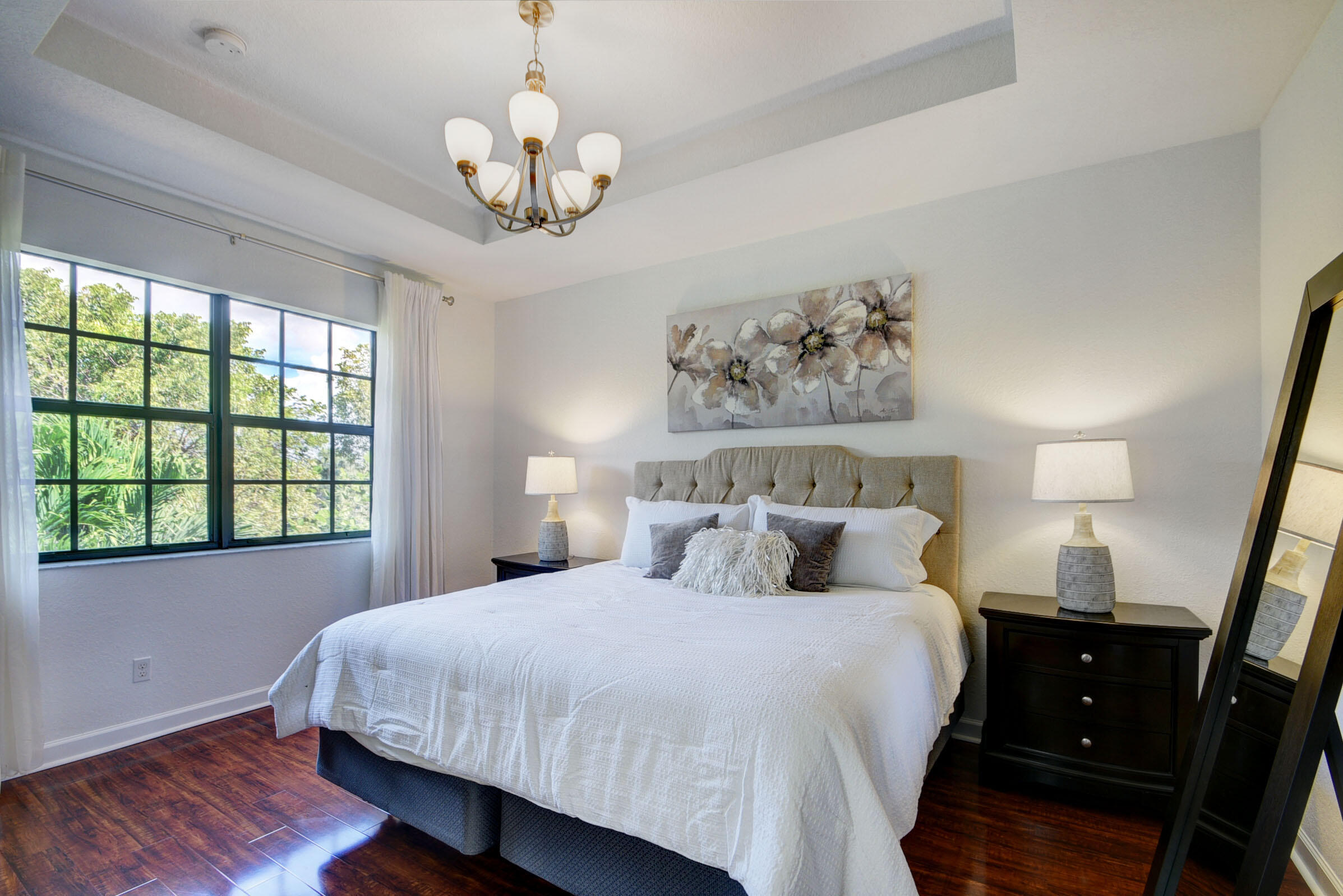 WELLINGTON PARC - Residential Lease