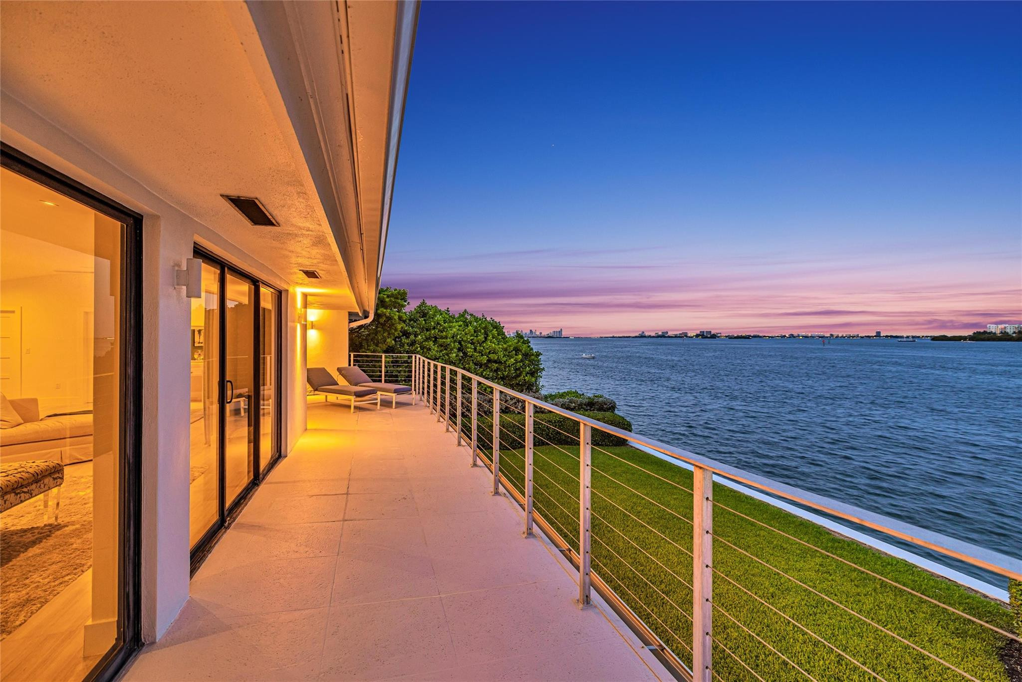 Bay Crest SE Point Lot - Residential