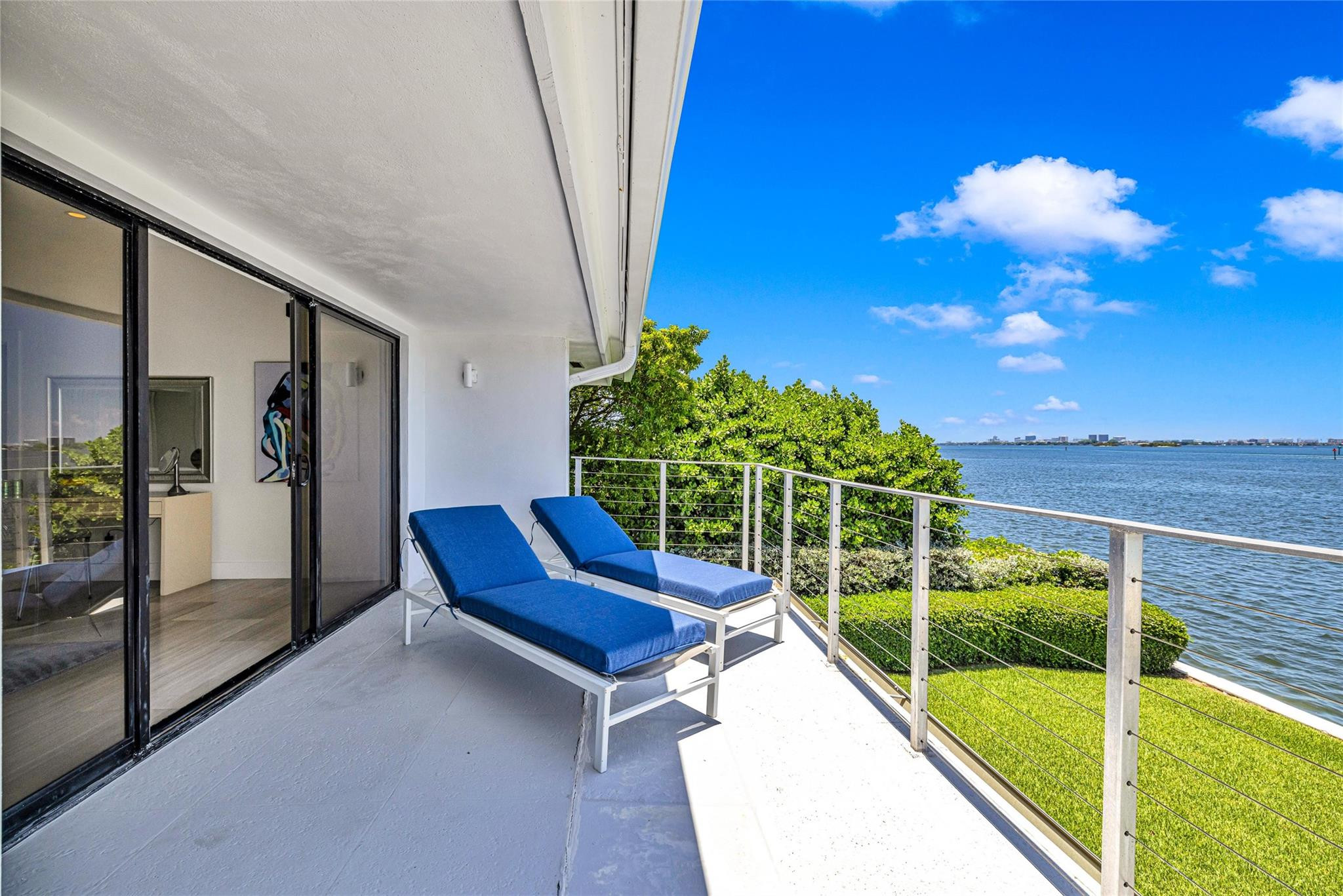 Bay Crest SE Point Lot - Residential
