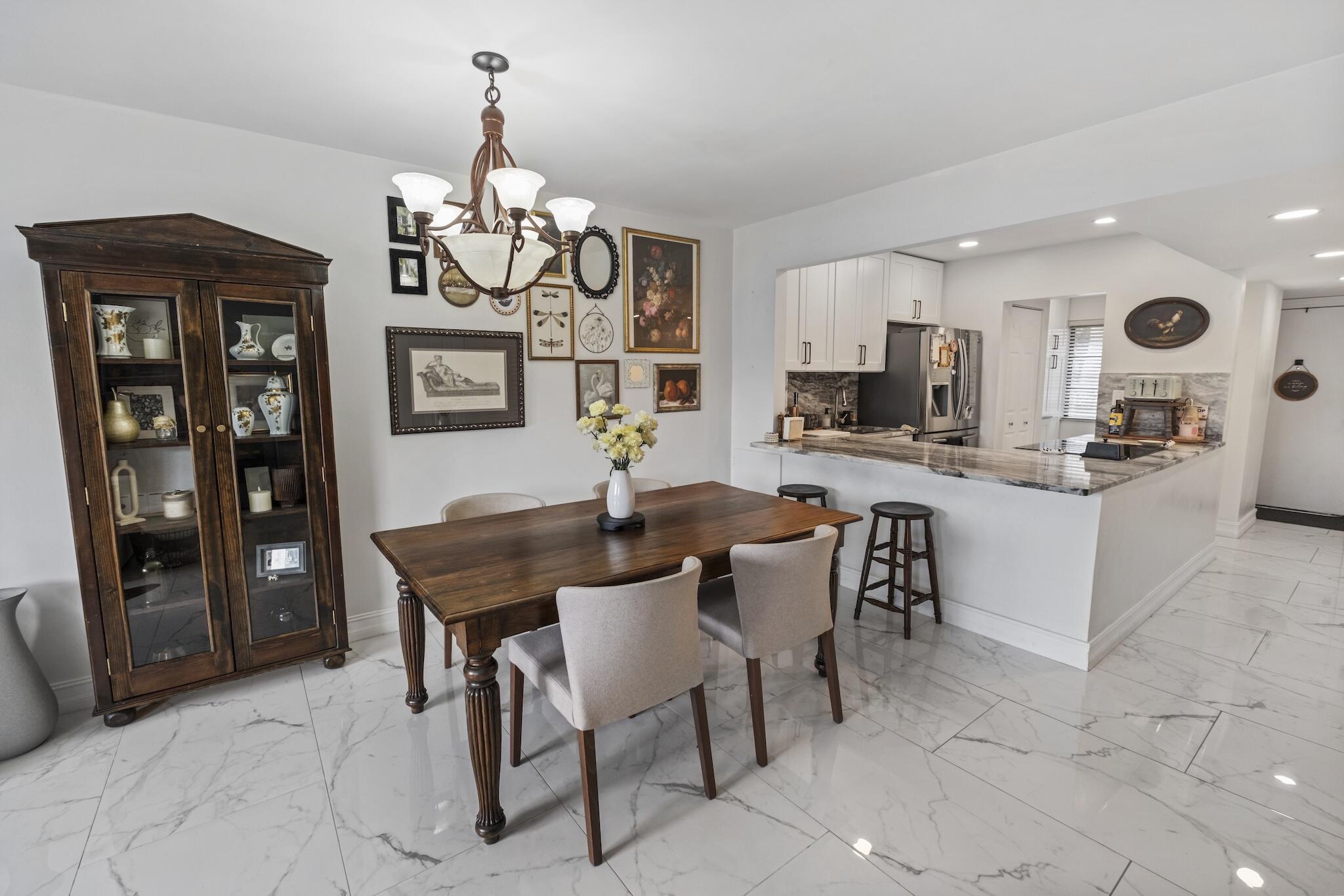 MANARANDA VILLAGE CONDO - Residential