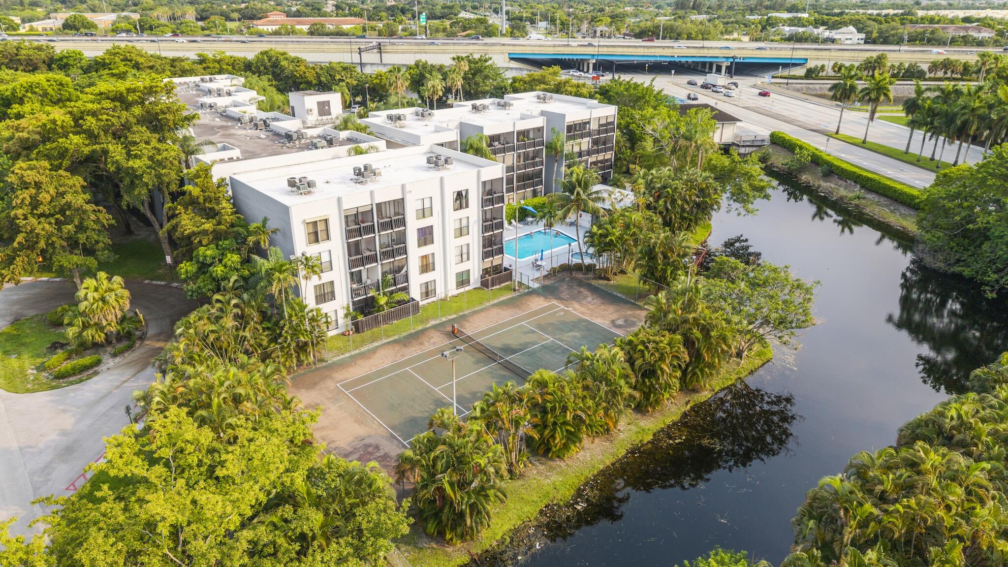 MANARANDA VILLAGE CONDO - Residential