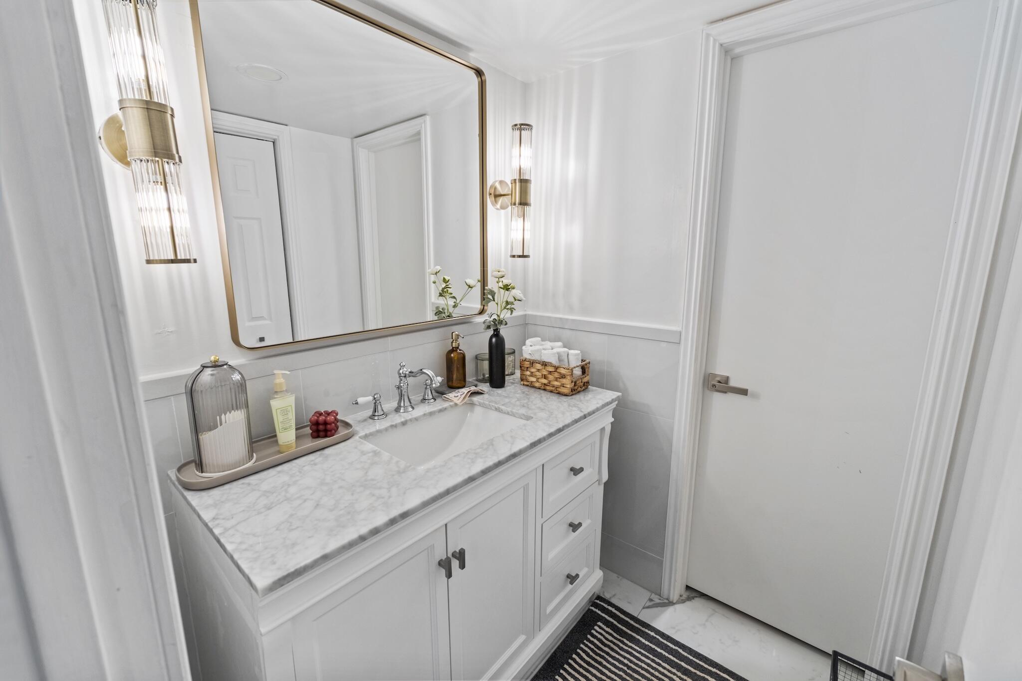 MANARANDA VILLAGE CONDO - Residential