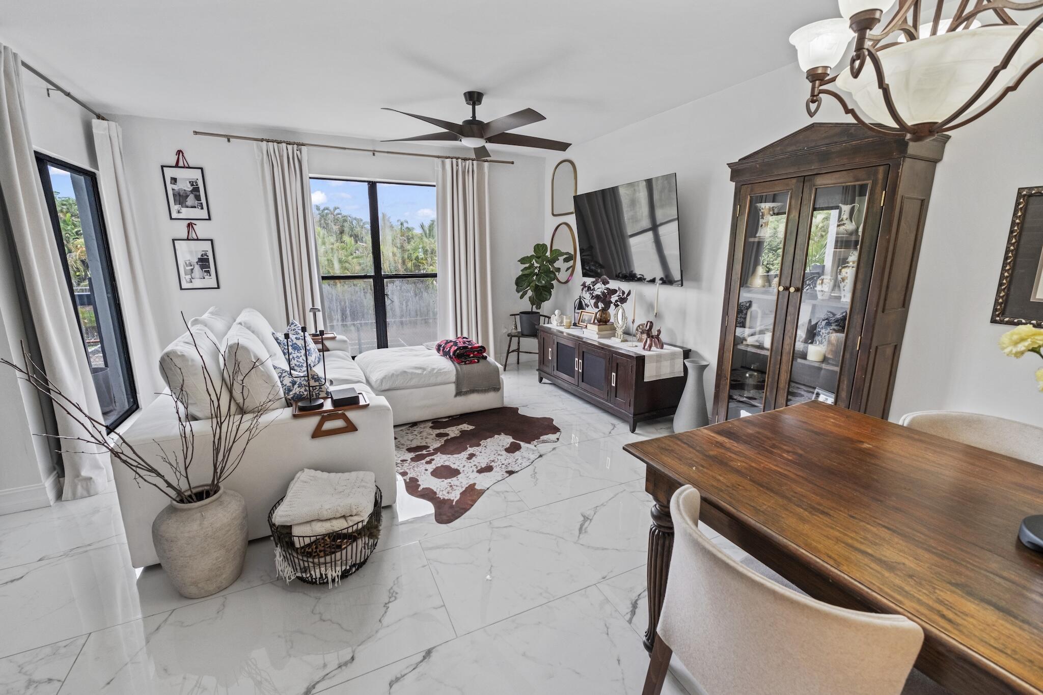 MANARANDA VILLAGE CONDO - Residential
