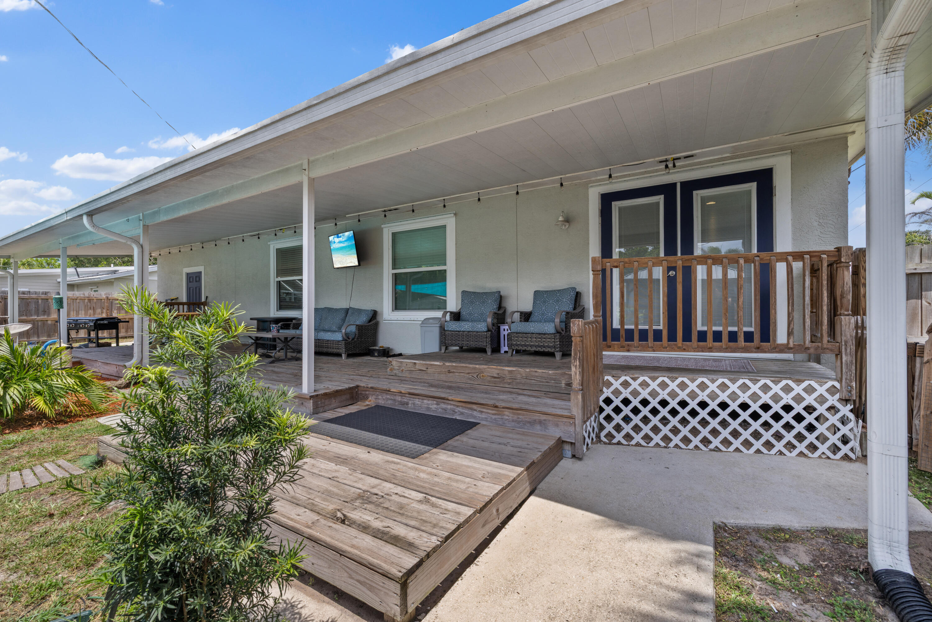 INDIAN RIVER HEIGHTS - Residential