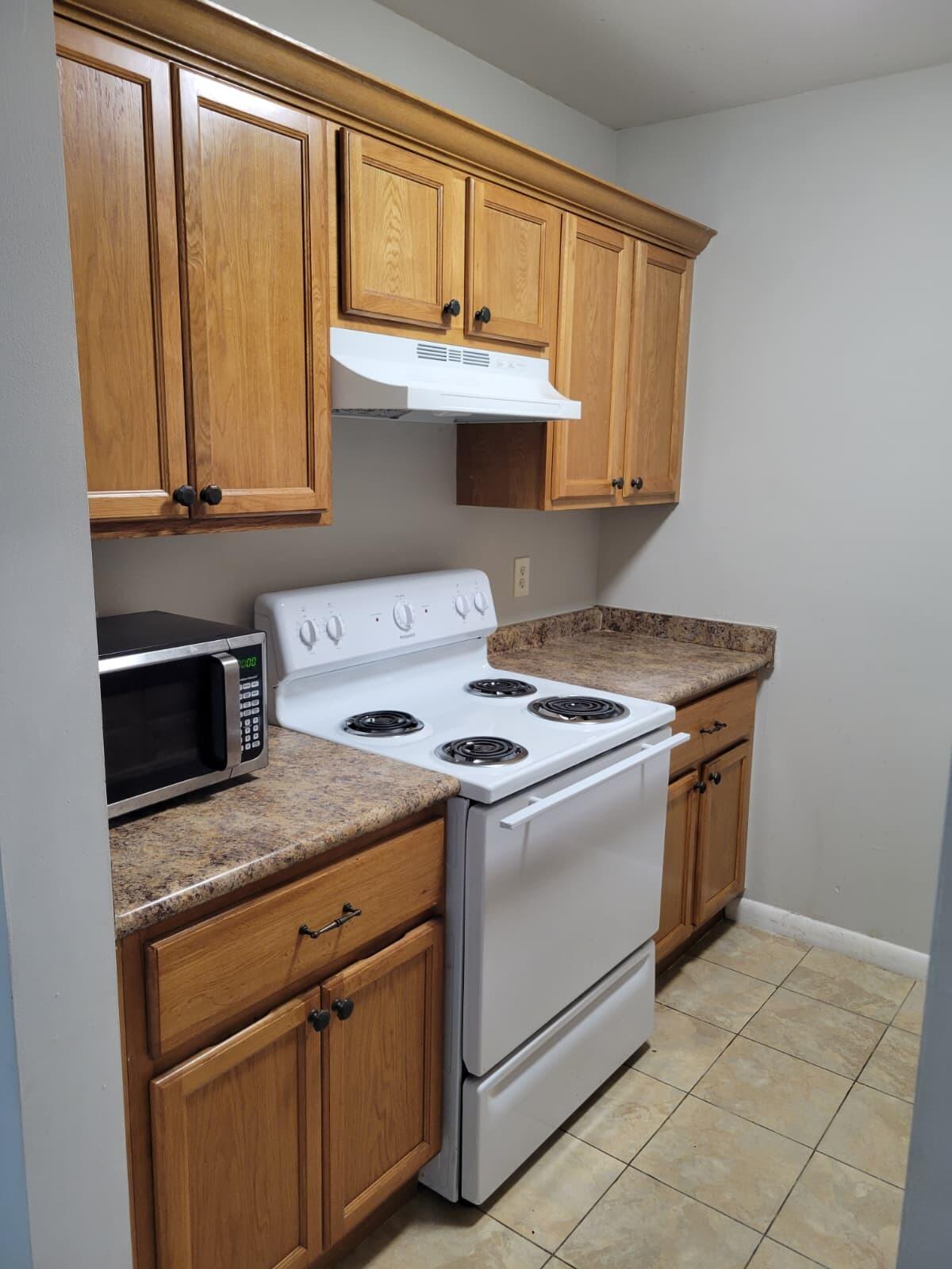 FAIRFIELD APTS CONDO - Residential Lease