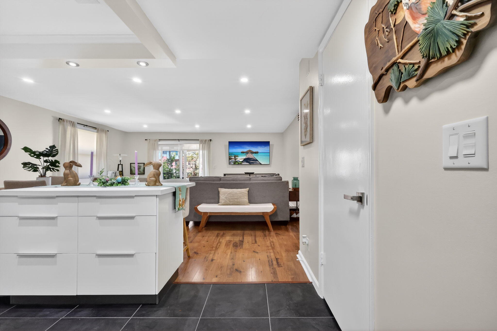SHORE SIDE CONDO - Residential