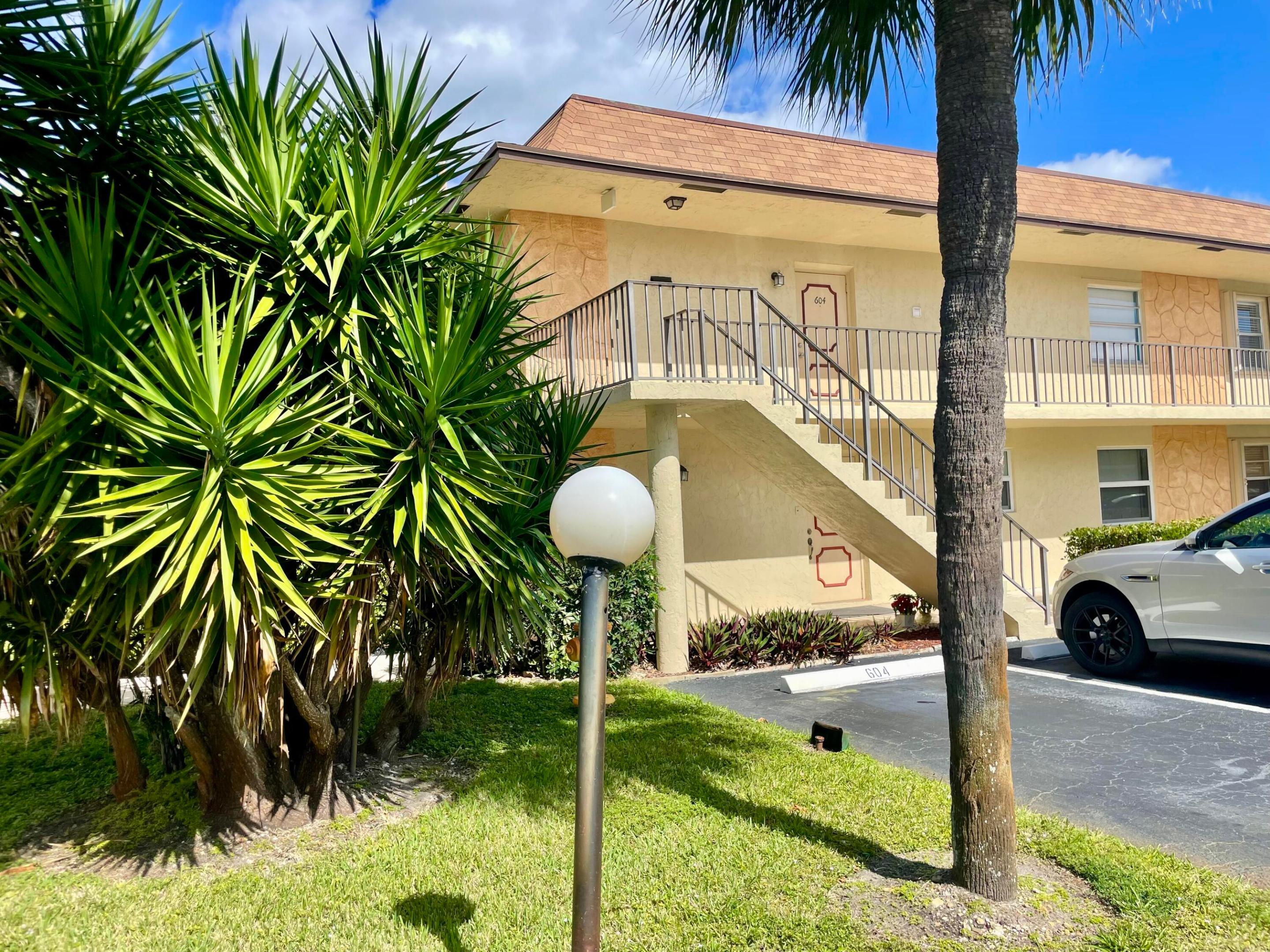 SHORE SIDE CONDO - Residential