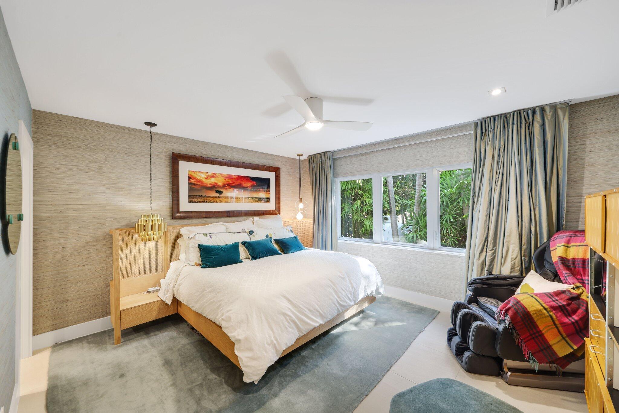 Coral Shores - Residential