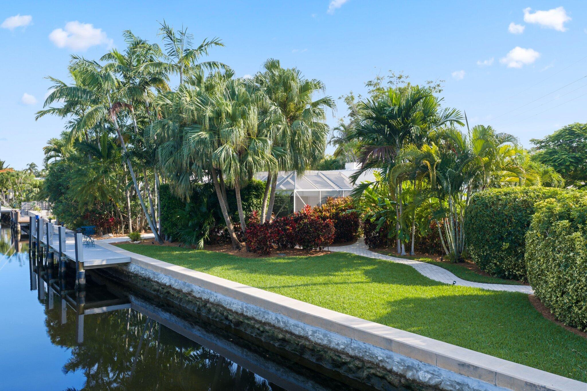 Coral Shores - Residential