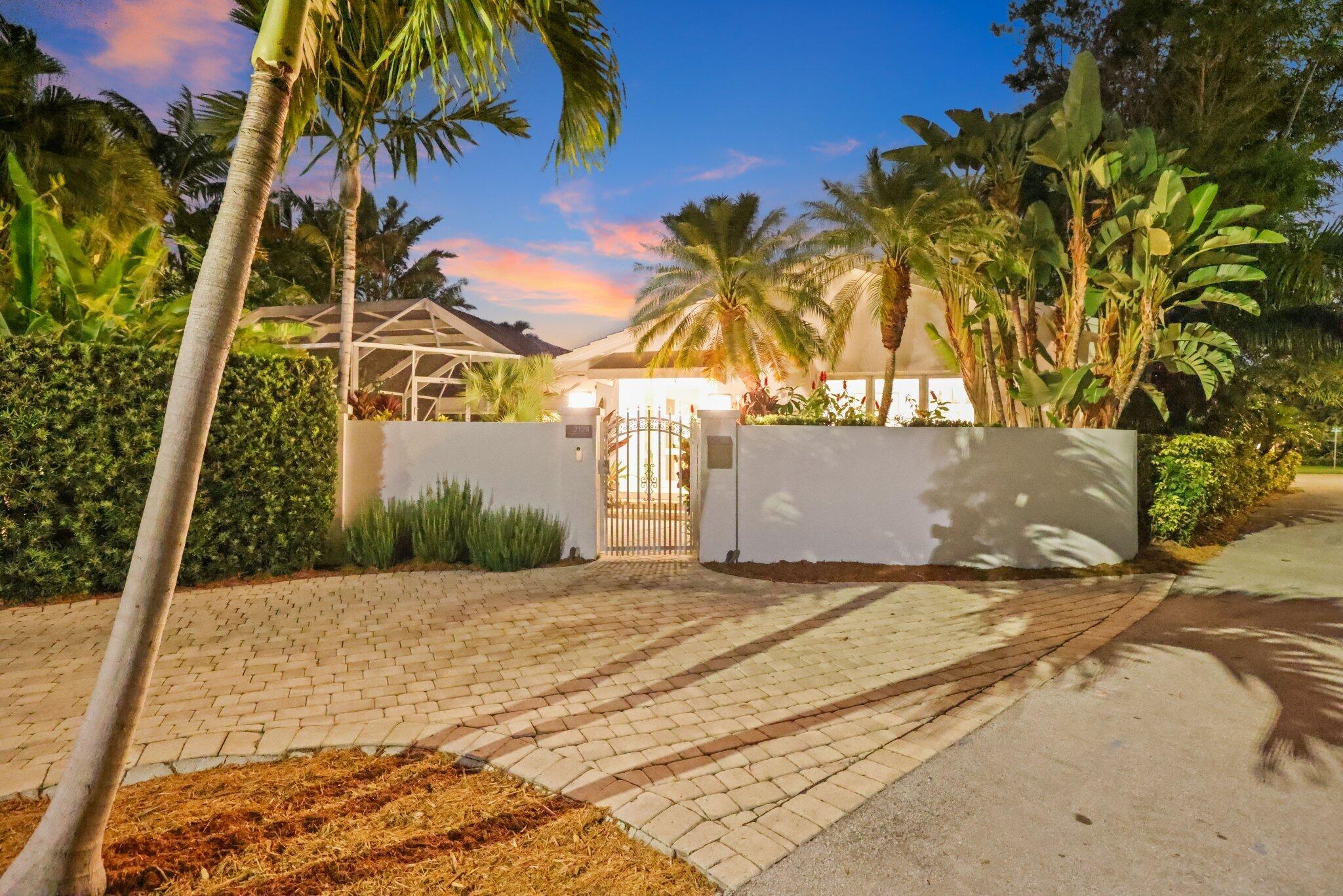 Coral Shores - Residential