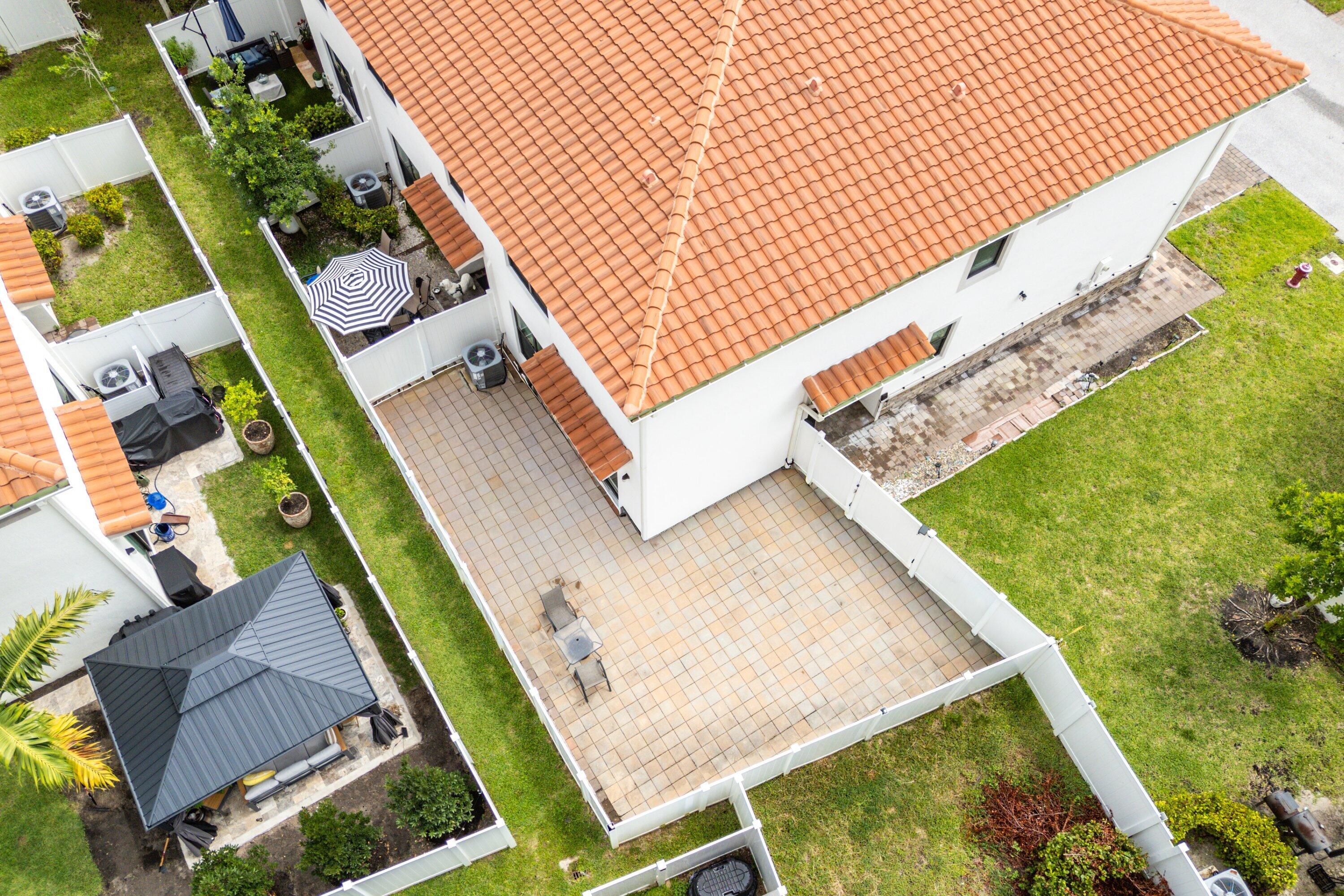 MEDITERRANEA - Residential