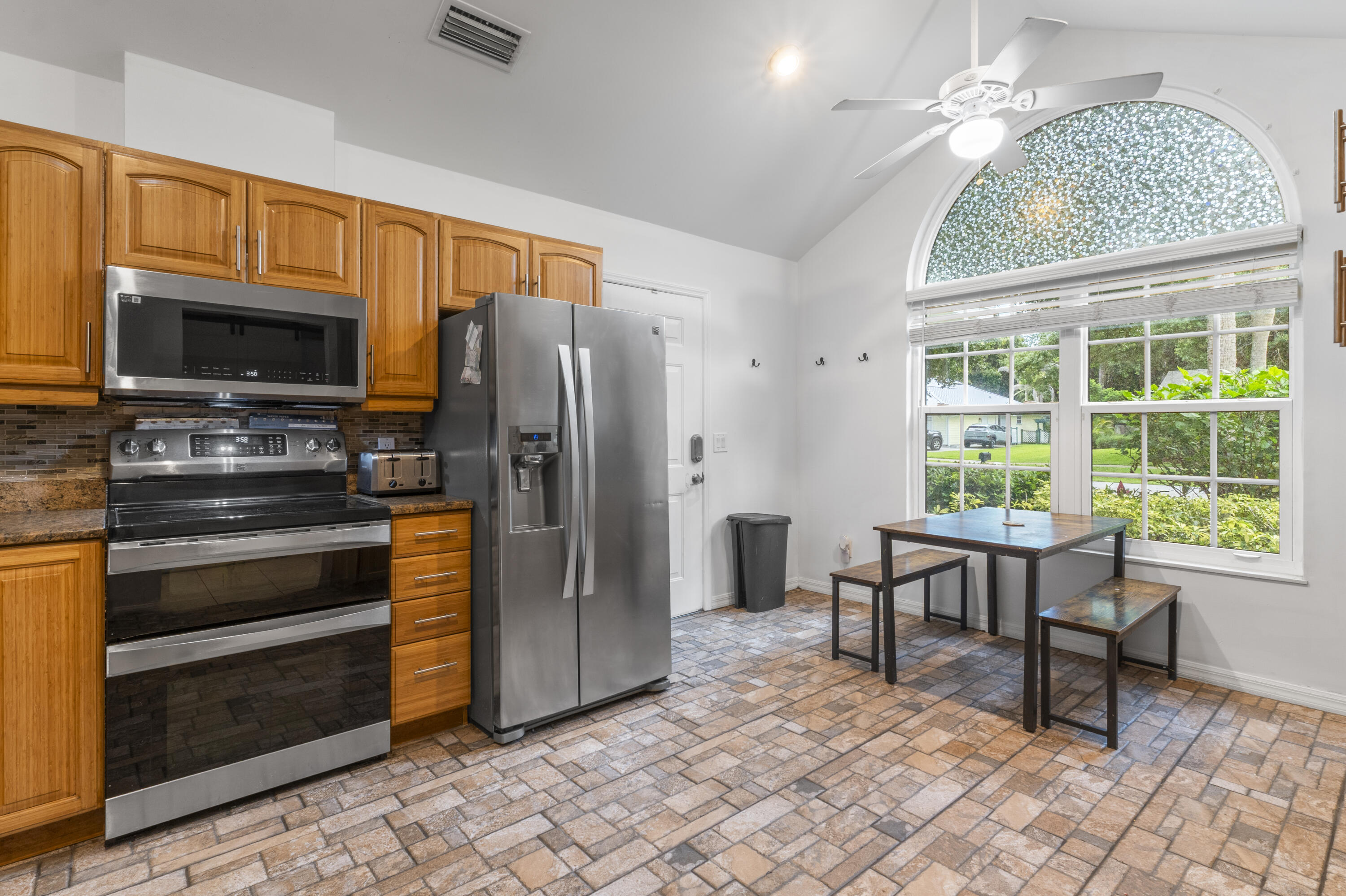 HIDDEN OAKS SUBDIVISION - Residential