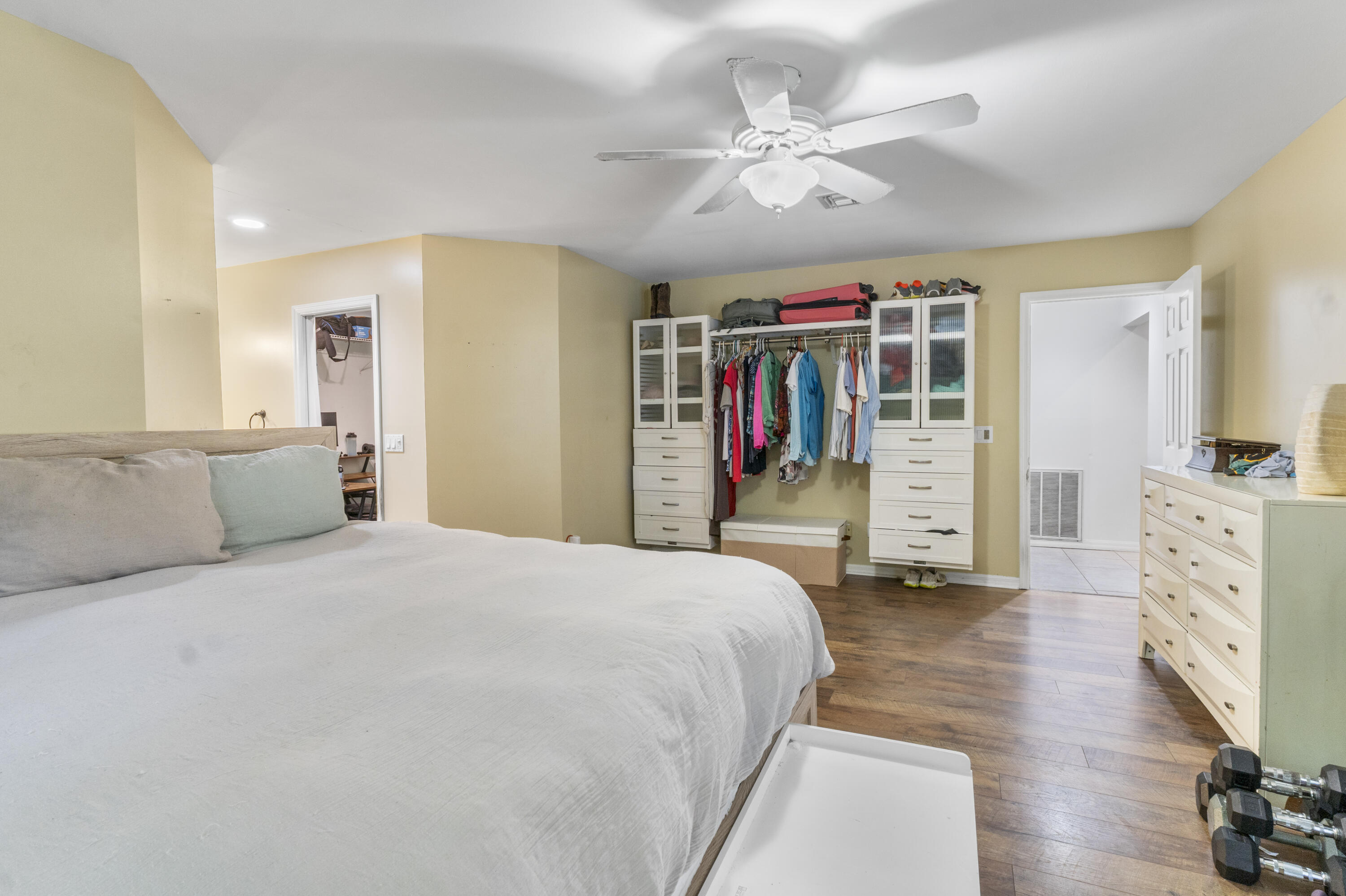 HIDDEN OAKS SUBDIVISION - Residential