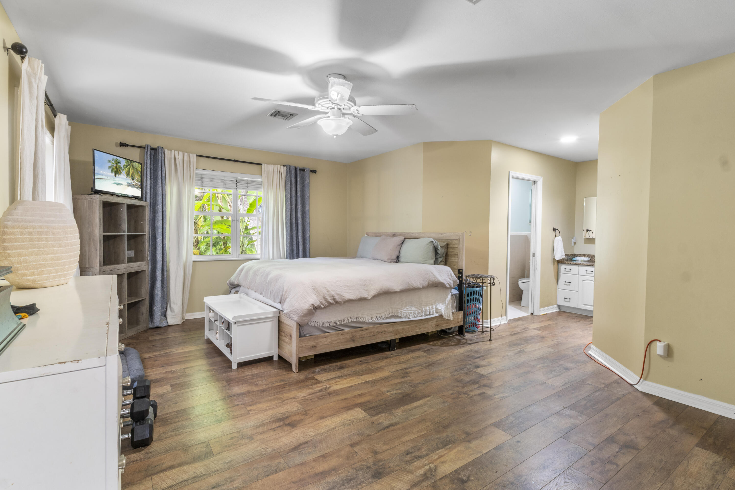 HIDDEN OAKS SUBDIVISION - Residential