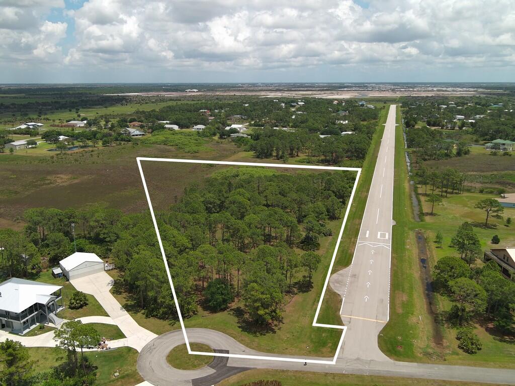 TREASURE COAST AIRPARK - Land