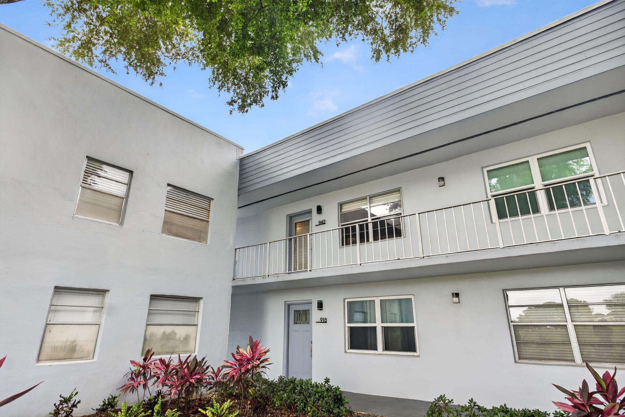 KINGS POINT NORMANDY CONDOS - Residential